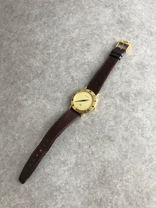 GUCCI Logo Watch Brown 3300M Vintage 2pcrj6