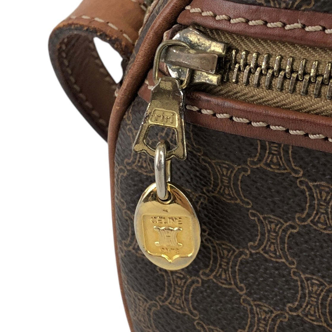 CELINE Macadam Blason Round Shoulder bag Brown Vintage 832m4p