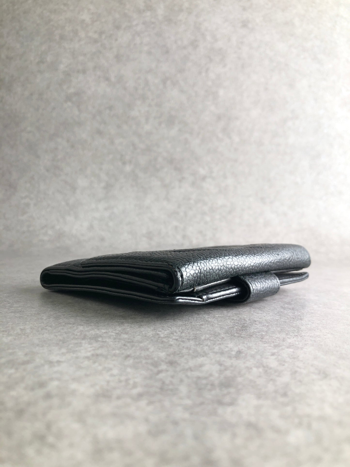 CHANEL Coco Mark 折疊皮夾 黑色復古 twdca6