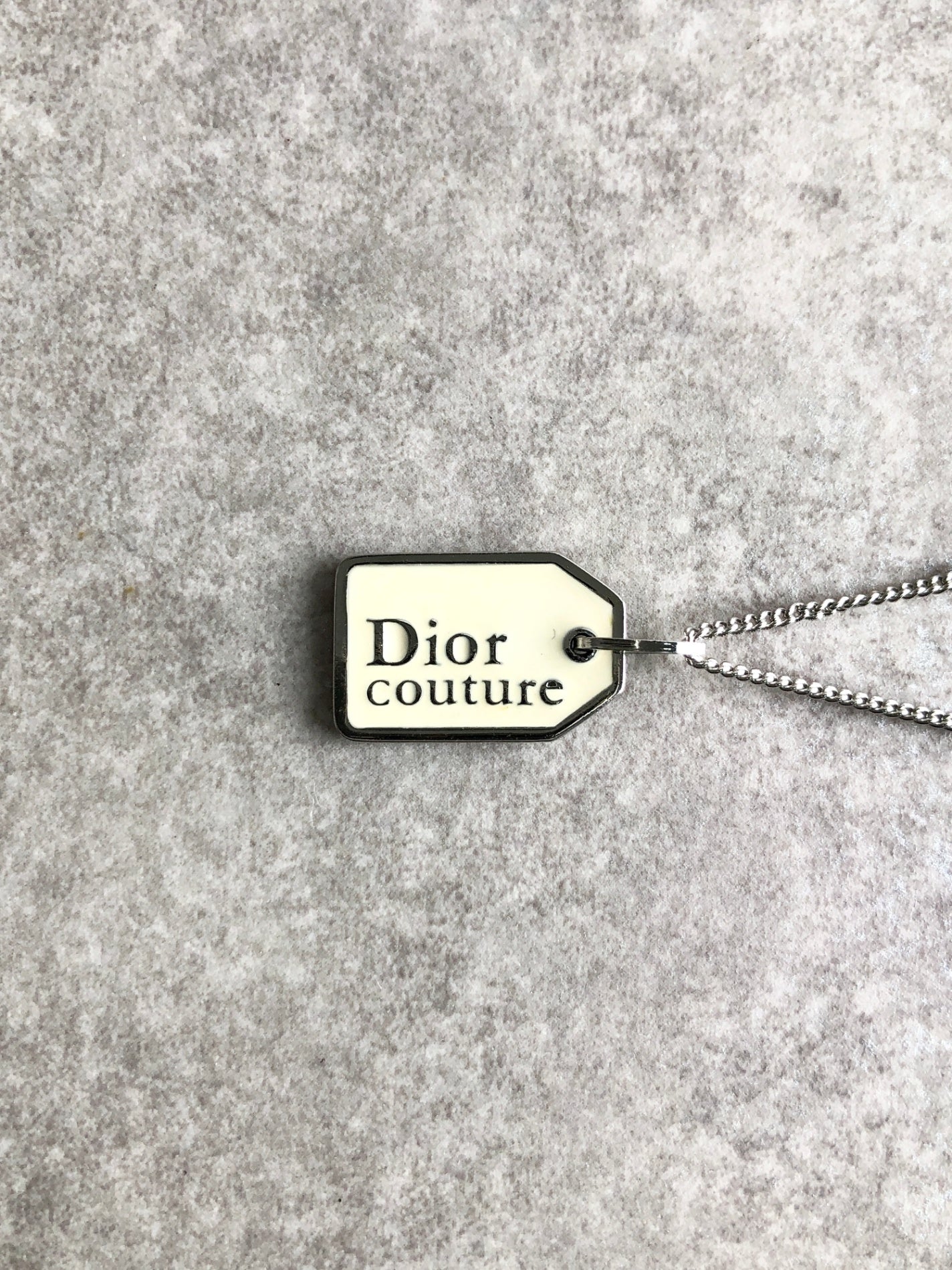 Christian Dior 標誌項鍊 銀色 復古 hd4wss