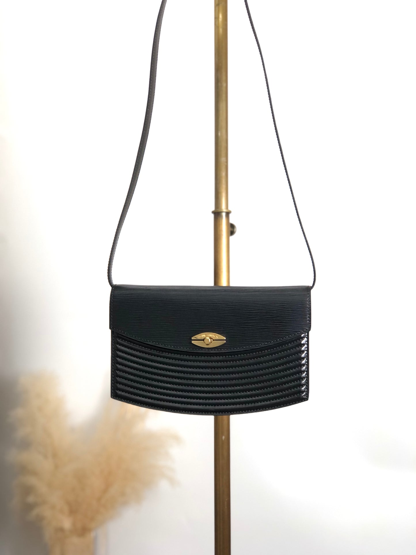 LOUIS VUITTON Epi 單肩包 黑色 M52562 復古 vdkgmn