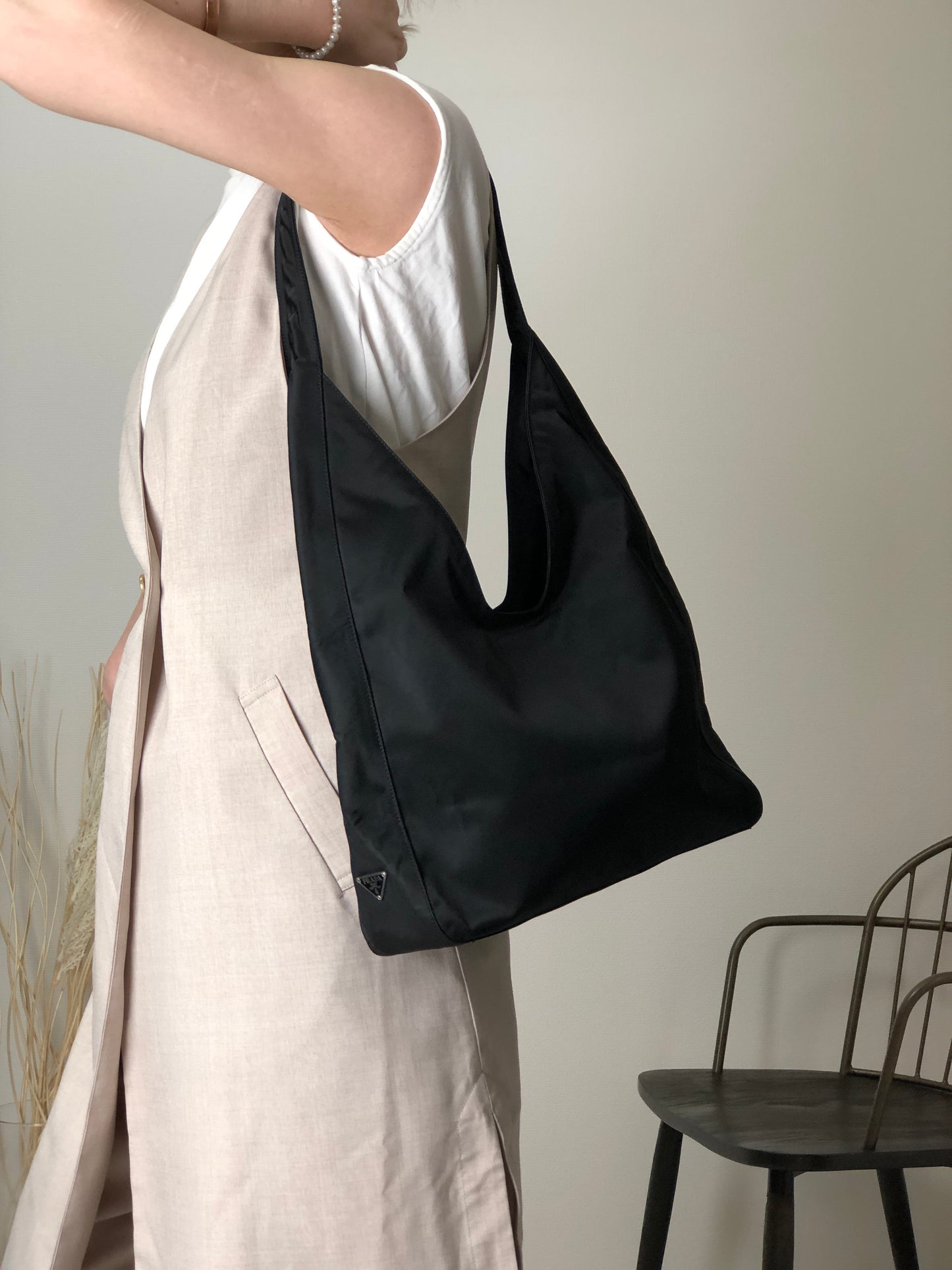 PRADA Triangle Logo Shoulder bag Hobobag Black Vintage gjymbt
