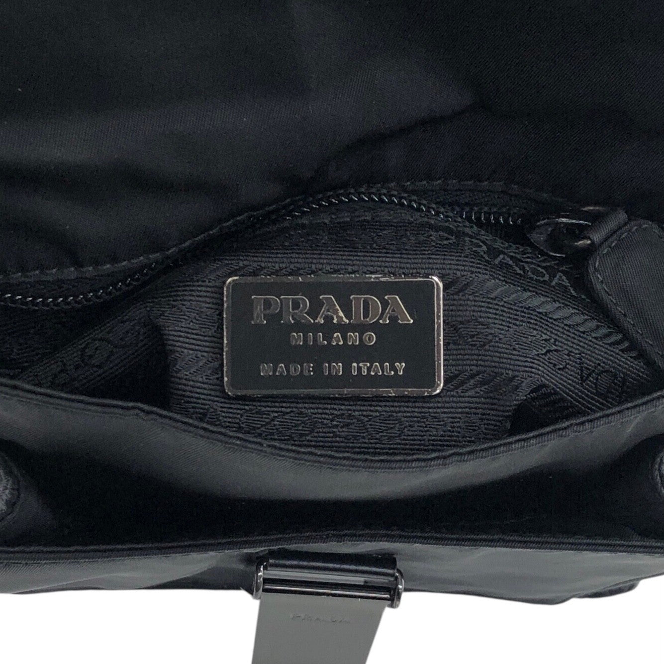 PRADA Logo Front Buckle Shoulder bag Black Vintage fyhckn