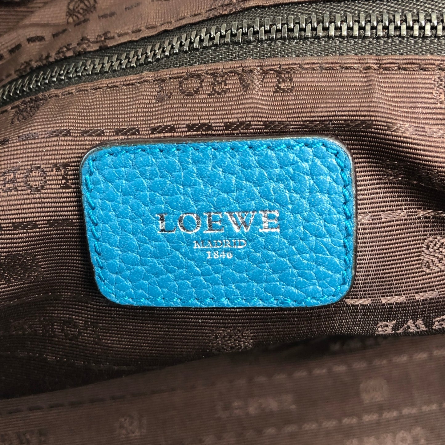 LOEWE 掛鎖手提包 藍色 復古 2t2tsk
