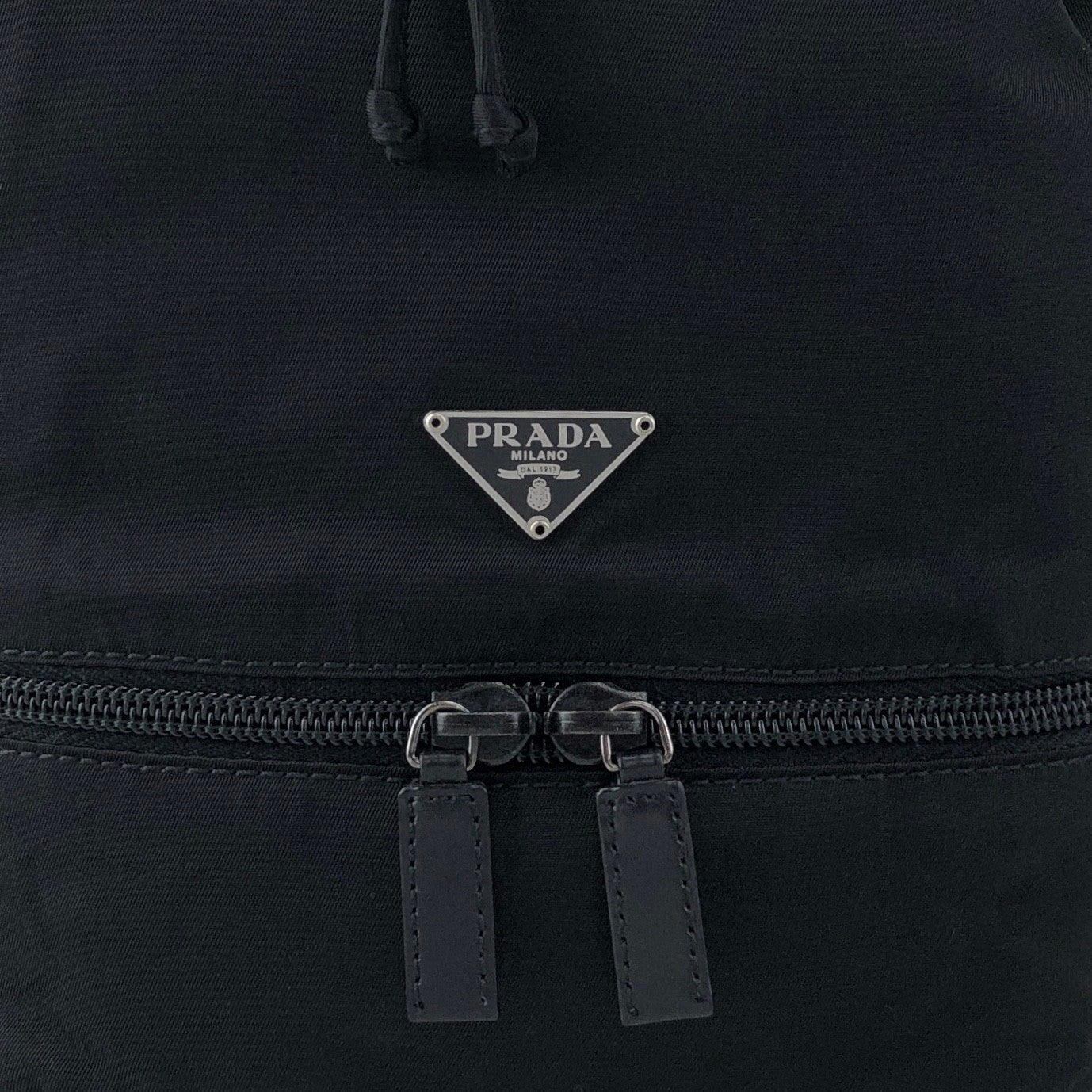 PRADA Tessuto Triangle Logo Drawstring Small Handbag Black Vintage erv6gi