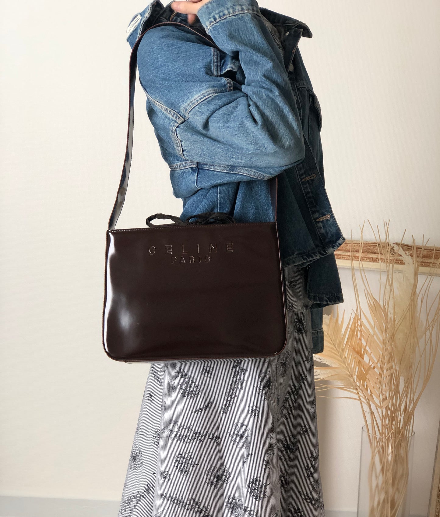 CELINE Logo Embossed Shoulder bag Brown Vintage e4mff8
