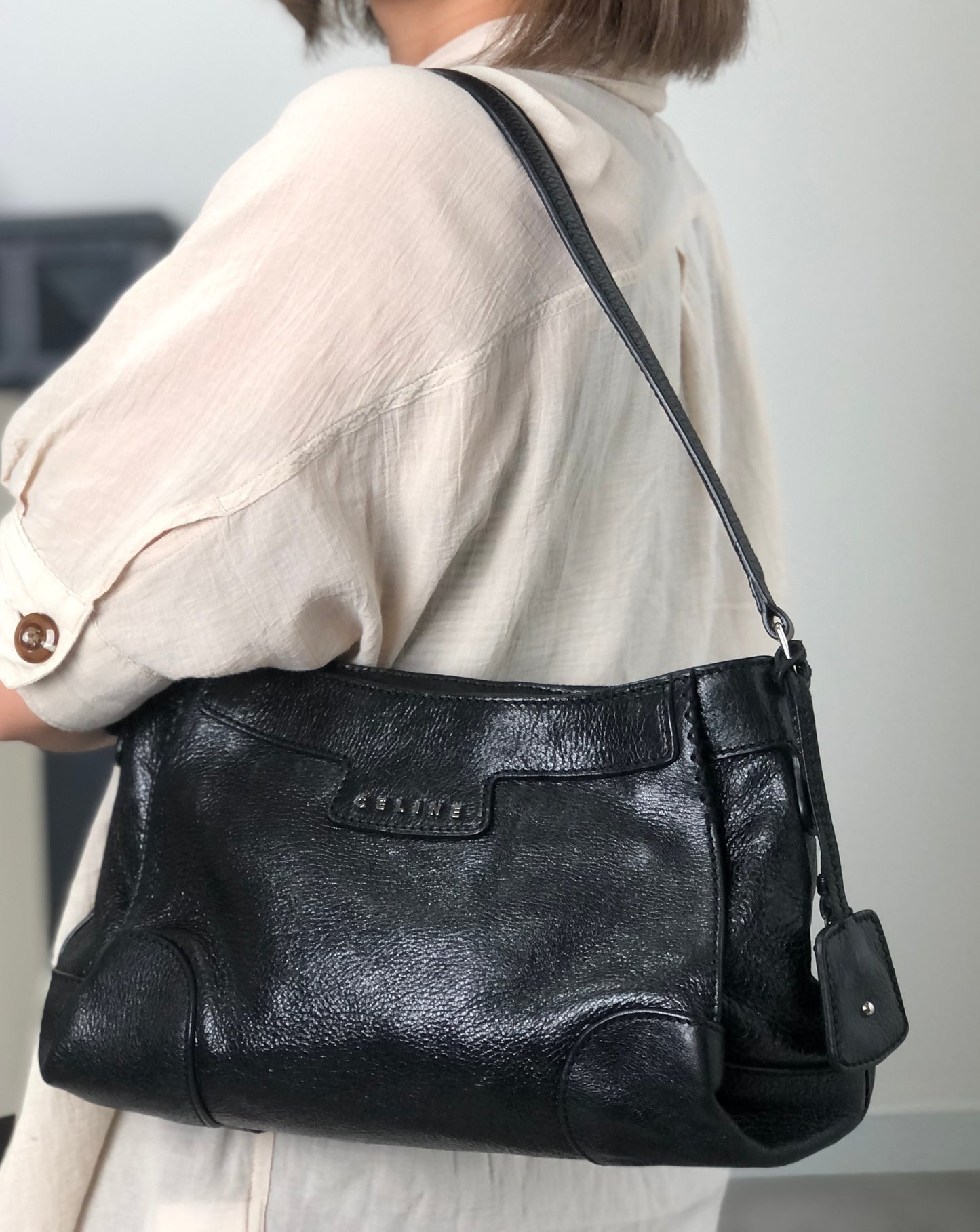 CELINE Horse Carriage Logo Handbag Hobobag Black Vintage hieixd
