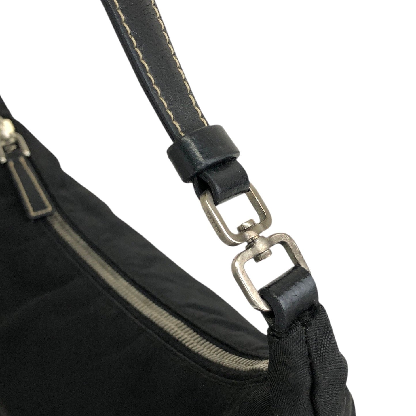 PRADA 三角形標誌手袋化妝包黑色復古 vcx7fd
