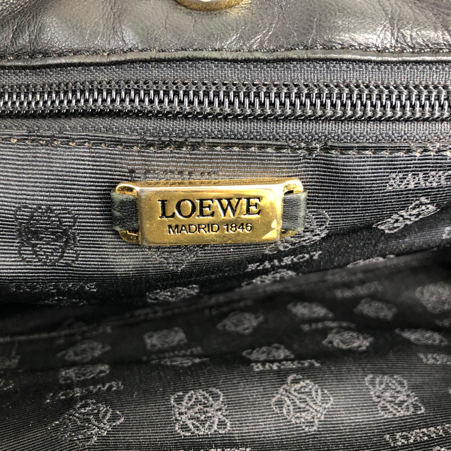 LOEWE Anagram Drawstring Handbag Black Vintage nggky5