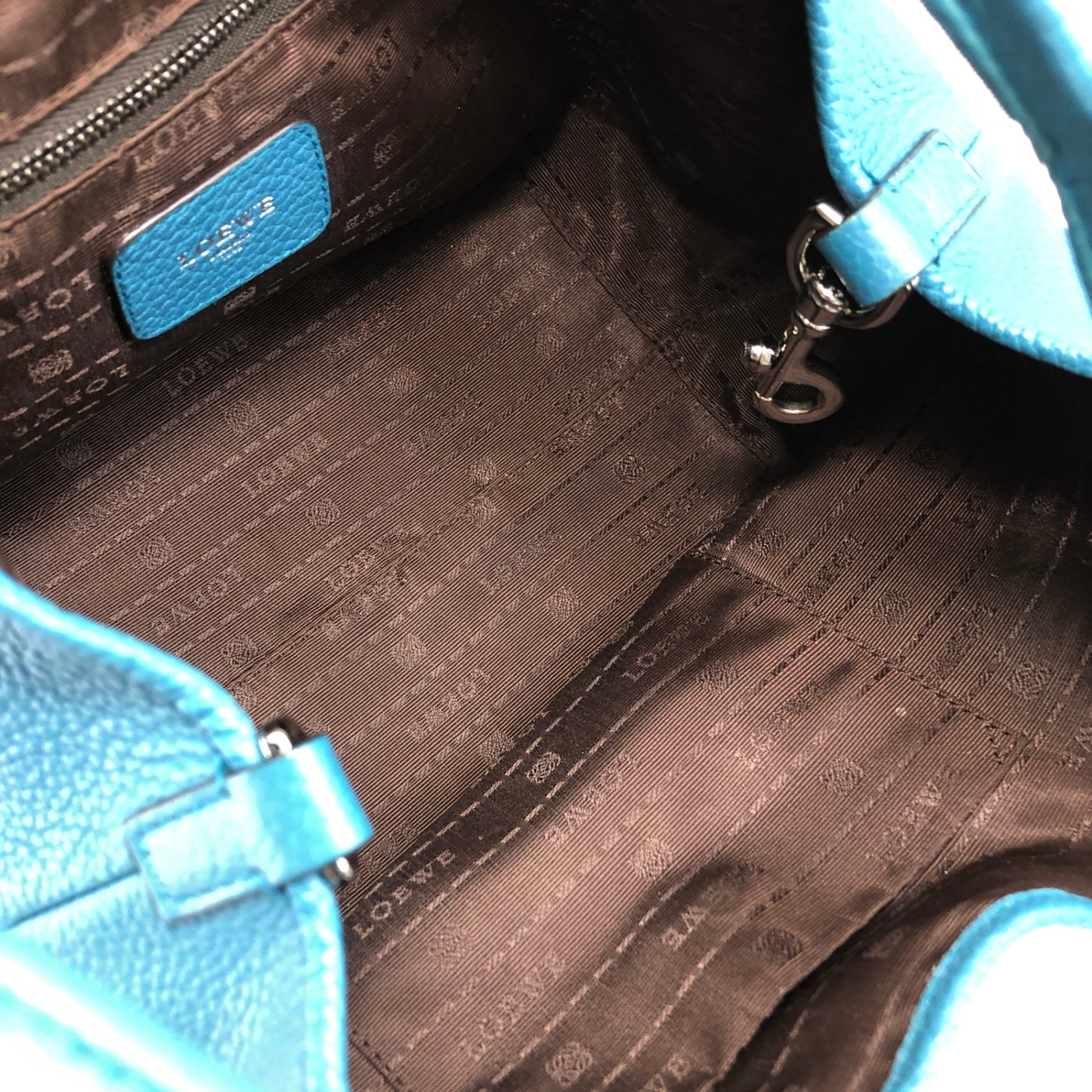 LOEWE 掛鎖手提包 藍色 復古 2t2tsk