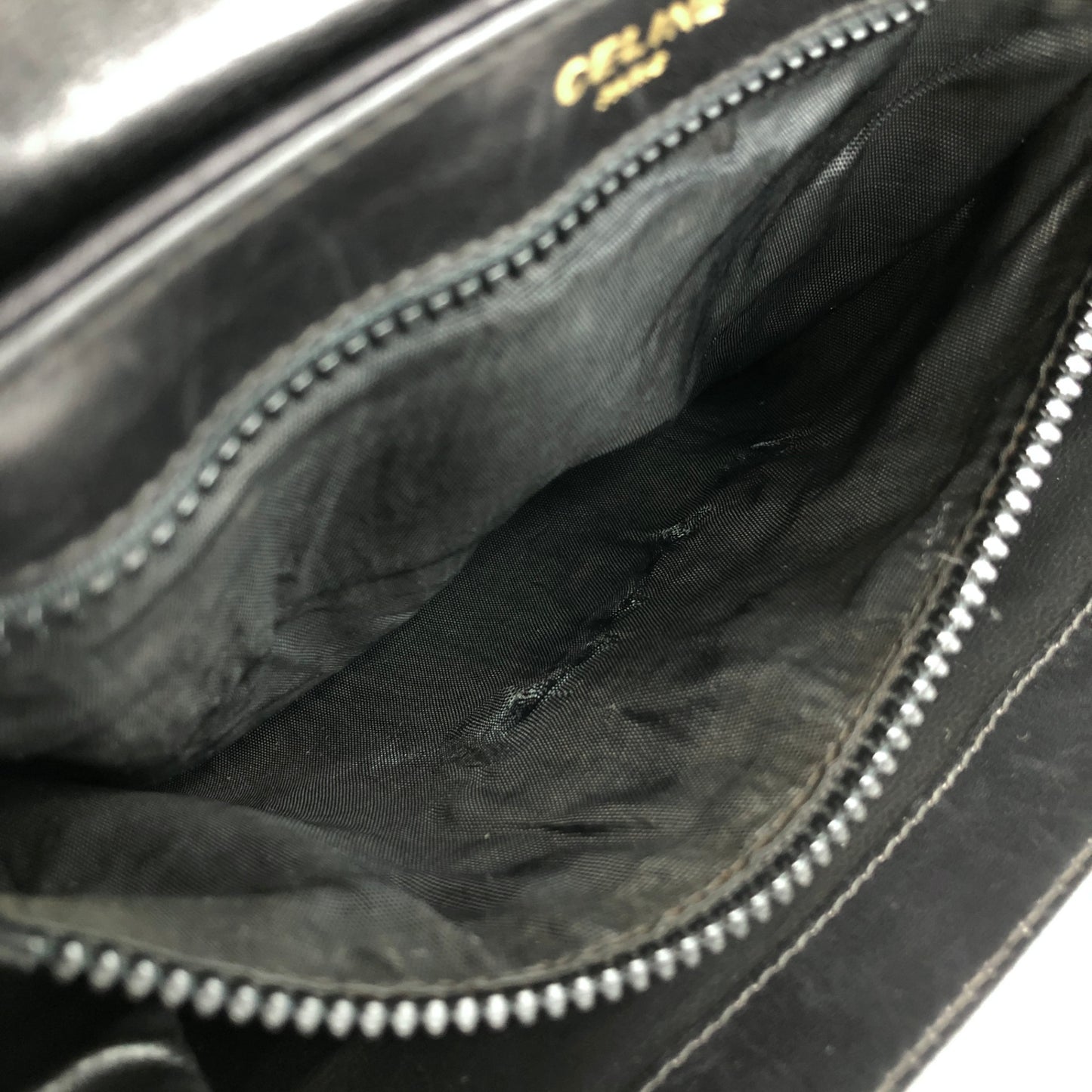 CELINE Blason Emblem Motif Chain Shoulder bag Black Vintage hp4pbe