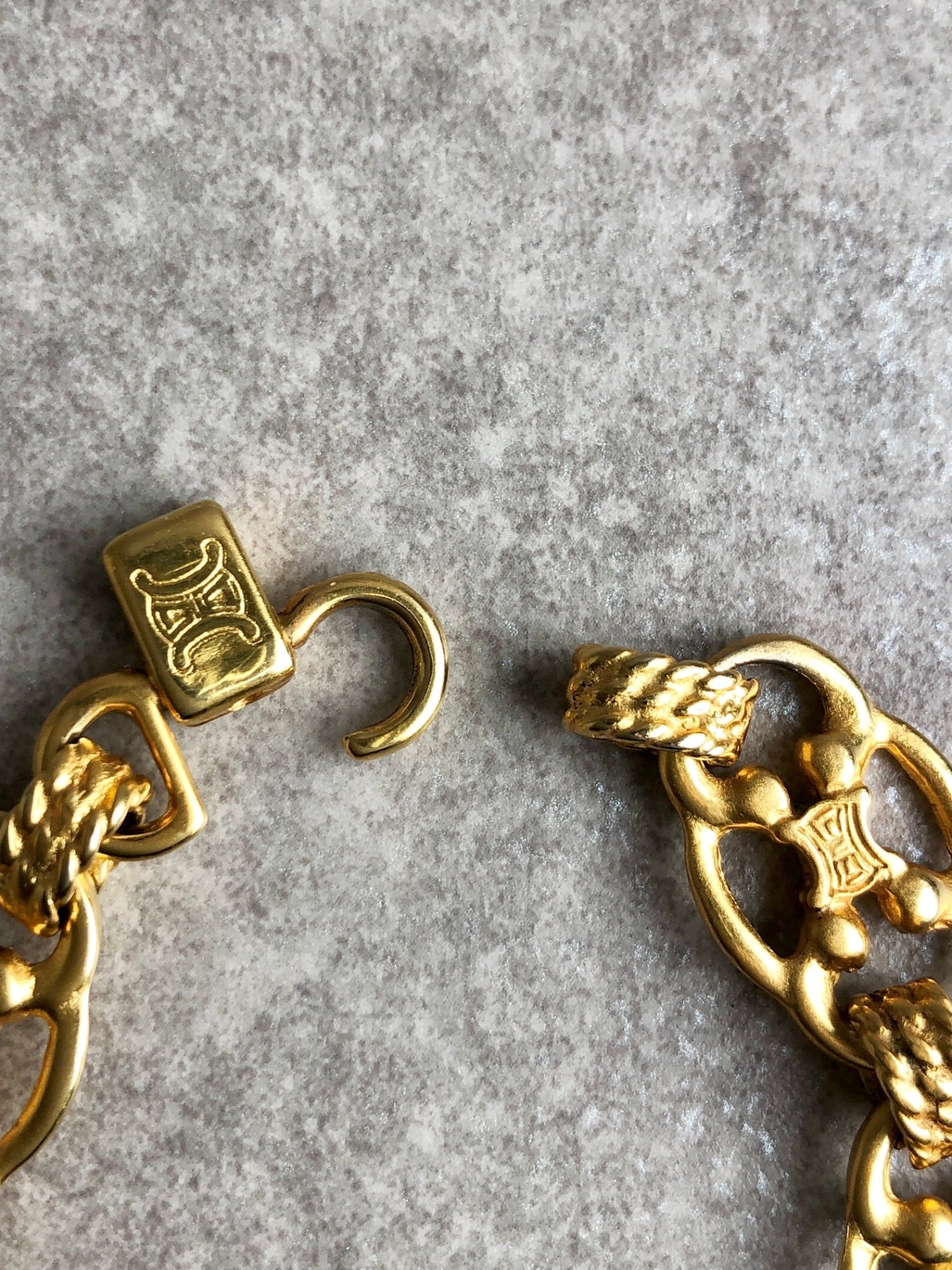 CELINE Blason 手鍊 金色復古 zp5bm5