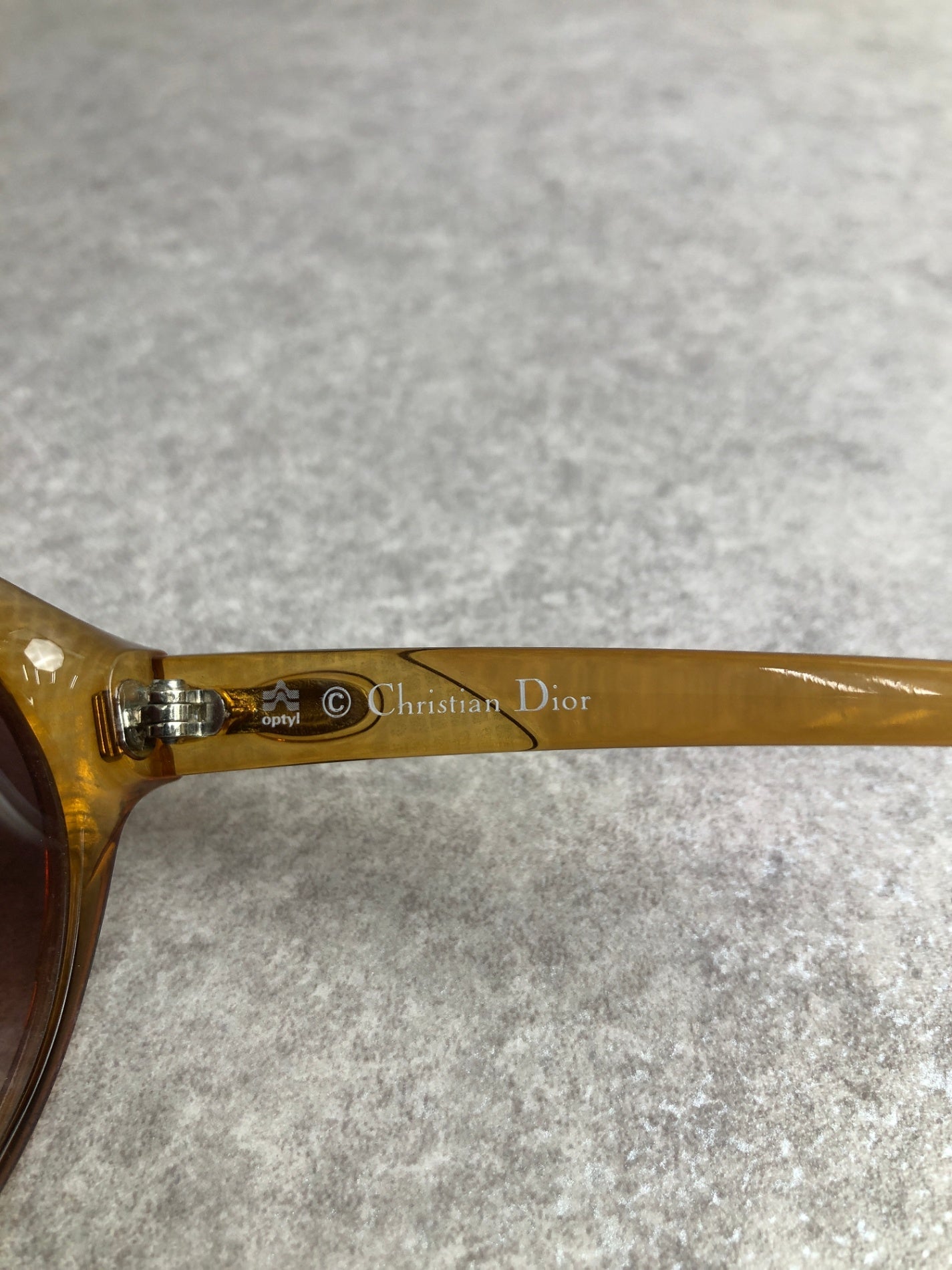 Christian Dior CD Logo Sunglasses Beige Vintage wm5r8j