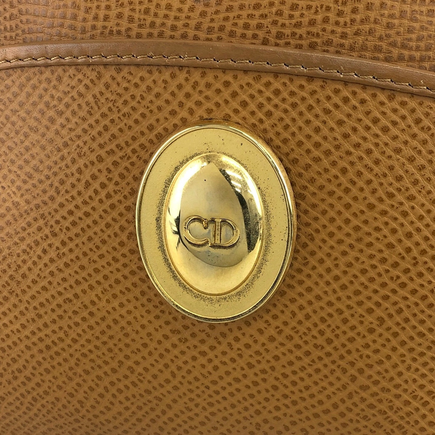 Christian Dior CD Logo 肩背包 駝色 復古 vnnr4u