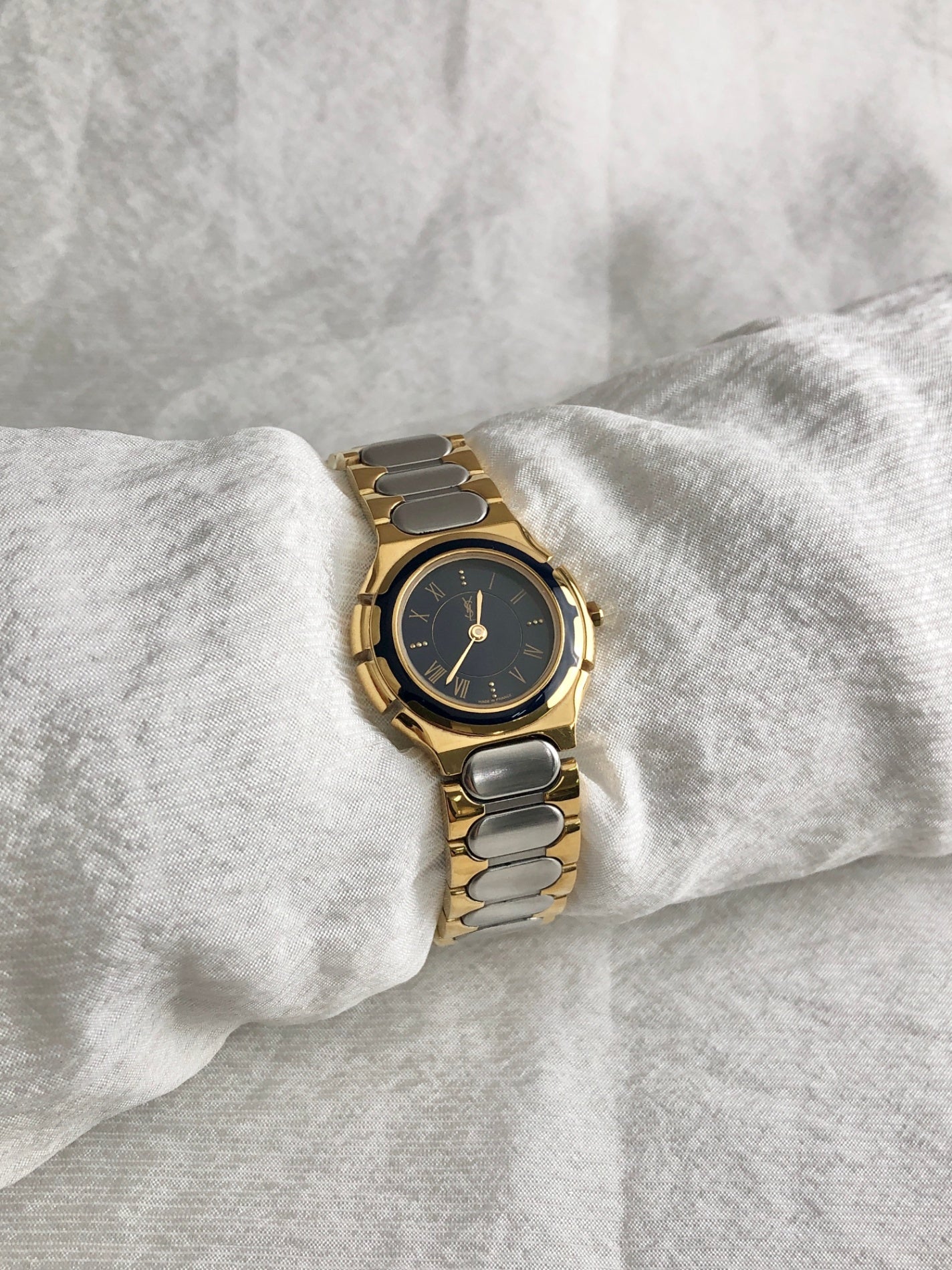 Yves Saint Laurent YSL Logo Watch Silver×Gold 527921 Vintage