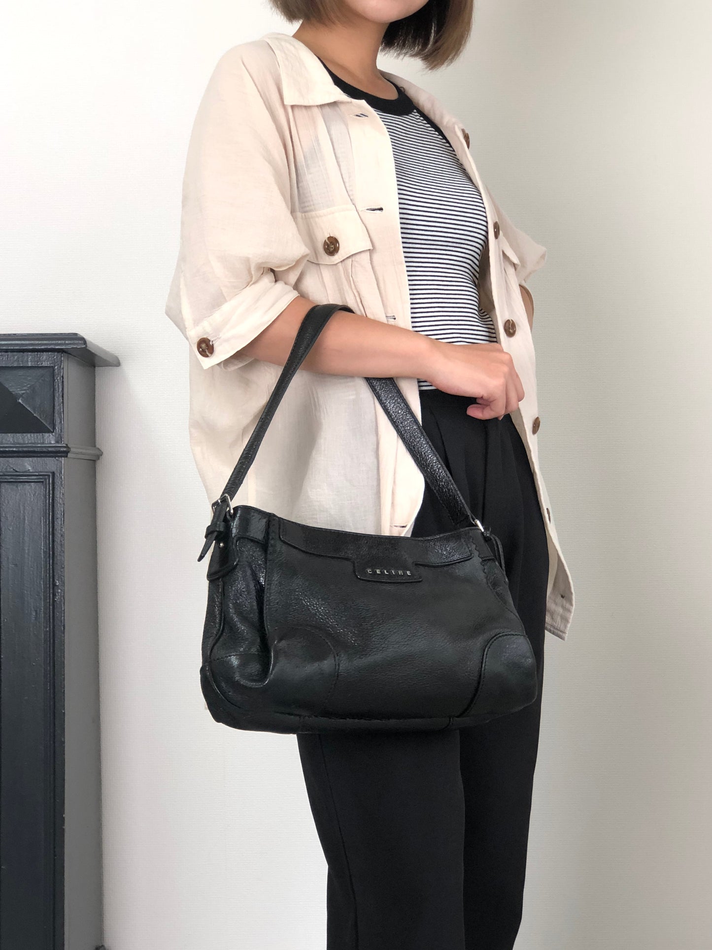 CELINE Horse Carriage Logo Handbag Hobobag Black Vintage hieixd