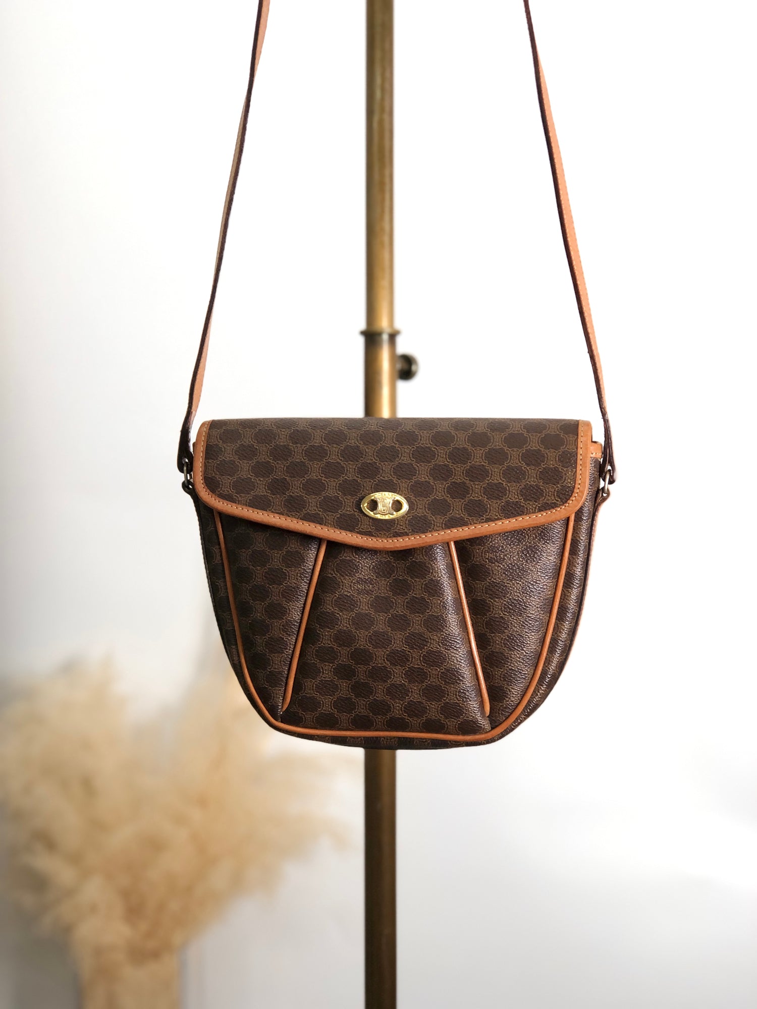 CELINE Macadam Triomphe Shoulder bag Brown Vintage 48xpj8