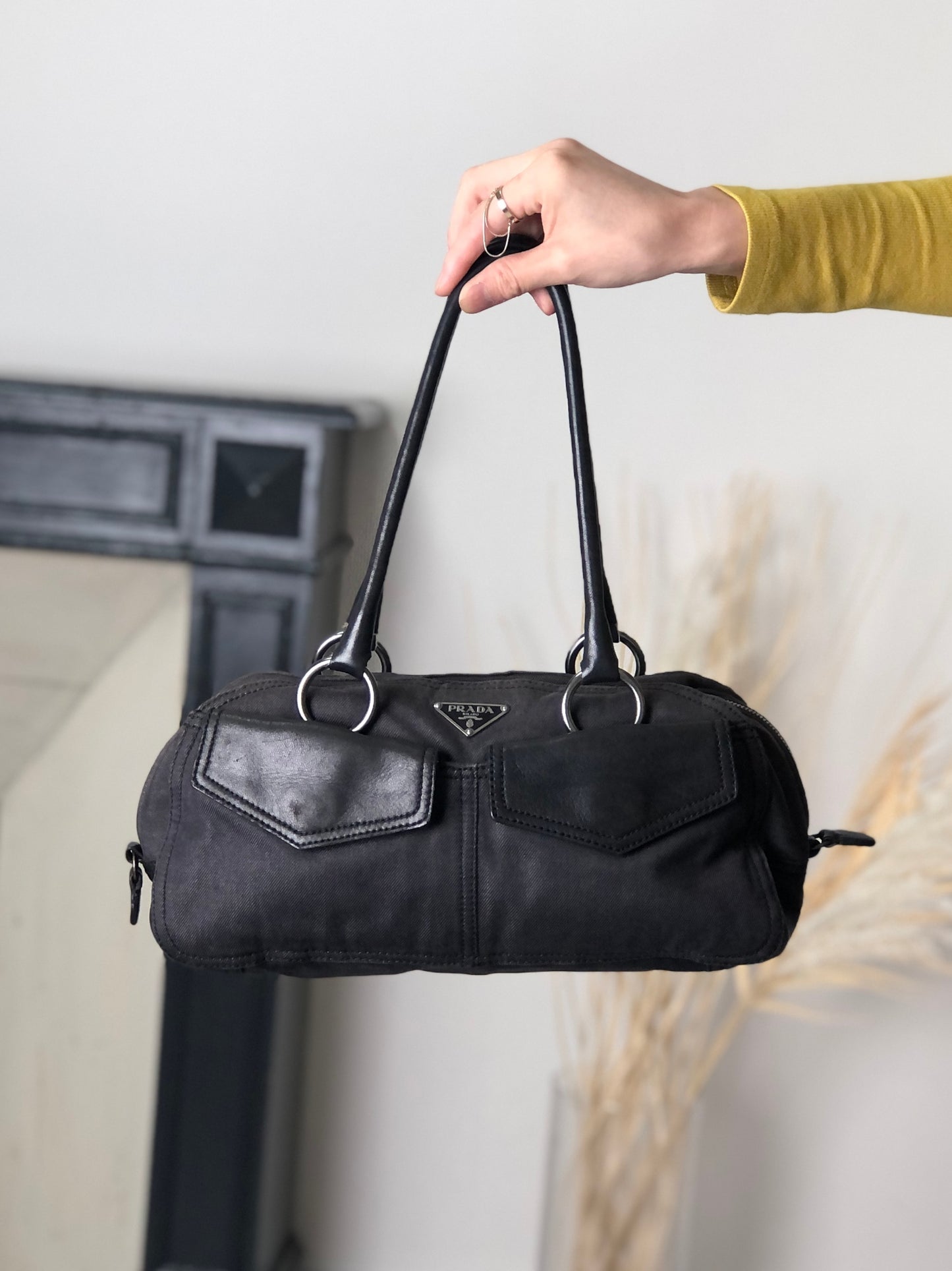 PRADA Triangle Logo Front Pocket Small Boston bag Handbag Black Vintage 7uz66d