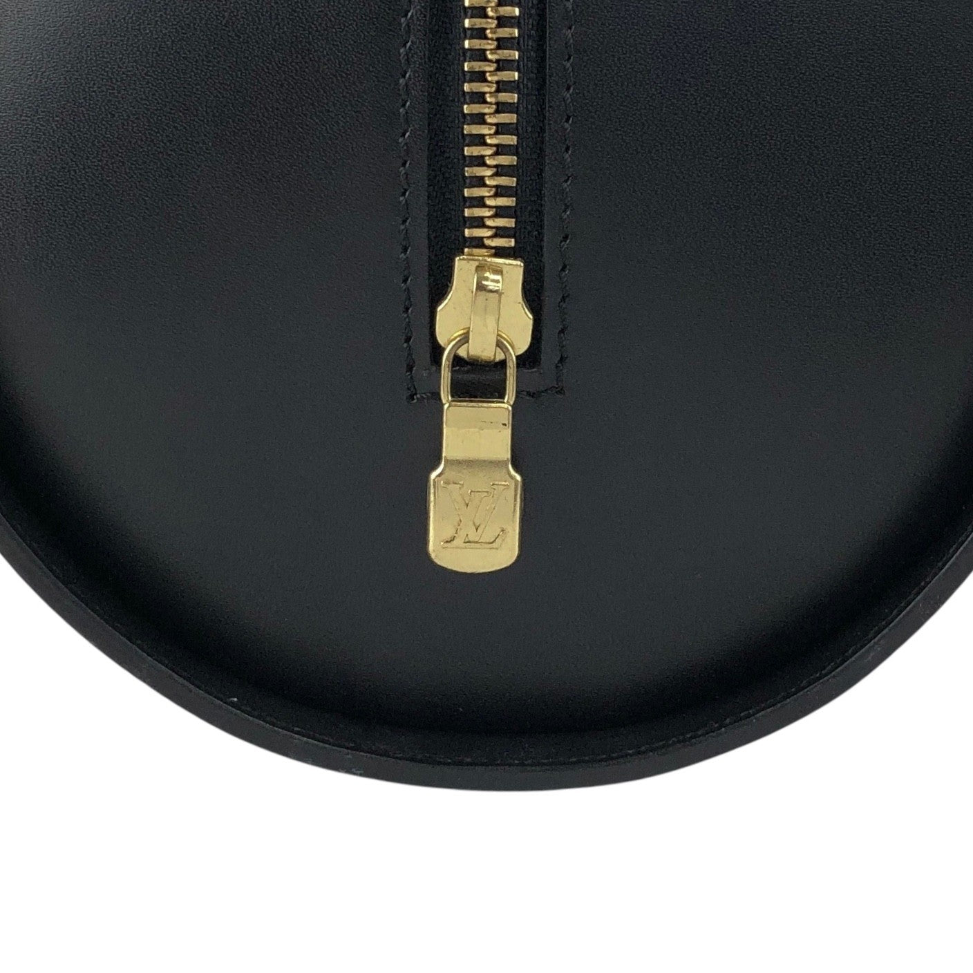 LOUIS VUITTON Epi Handbag Black Vintage 6snpey