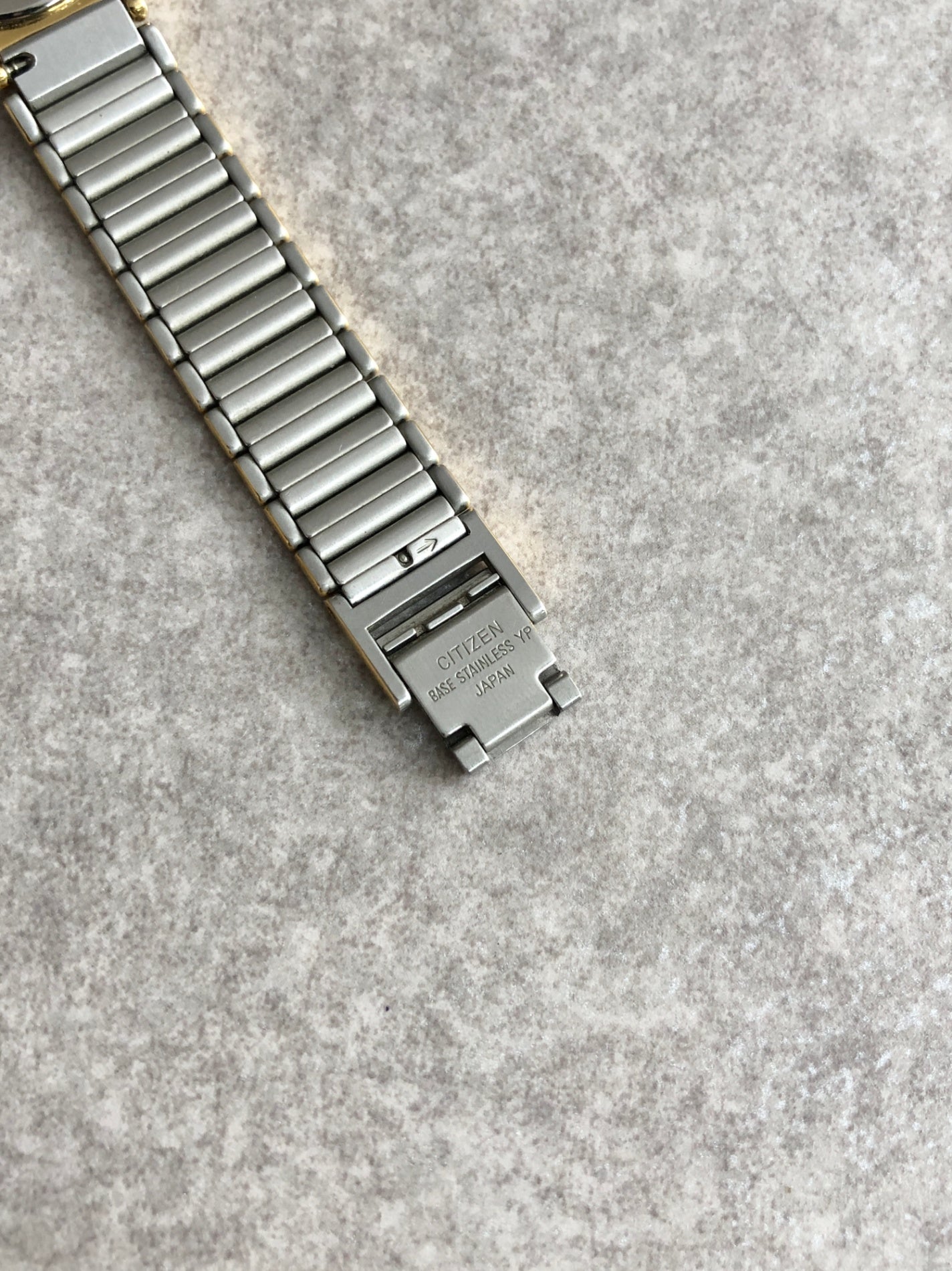 Yves Saint Laurent YSL Logo Quartz Watch Silver×Gold Vintage cxgd6h