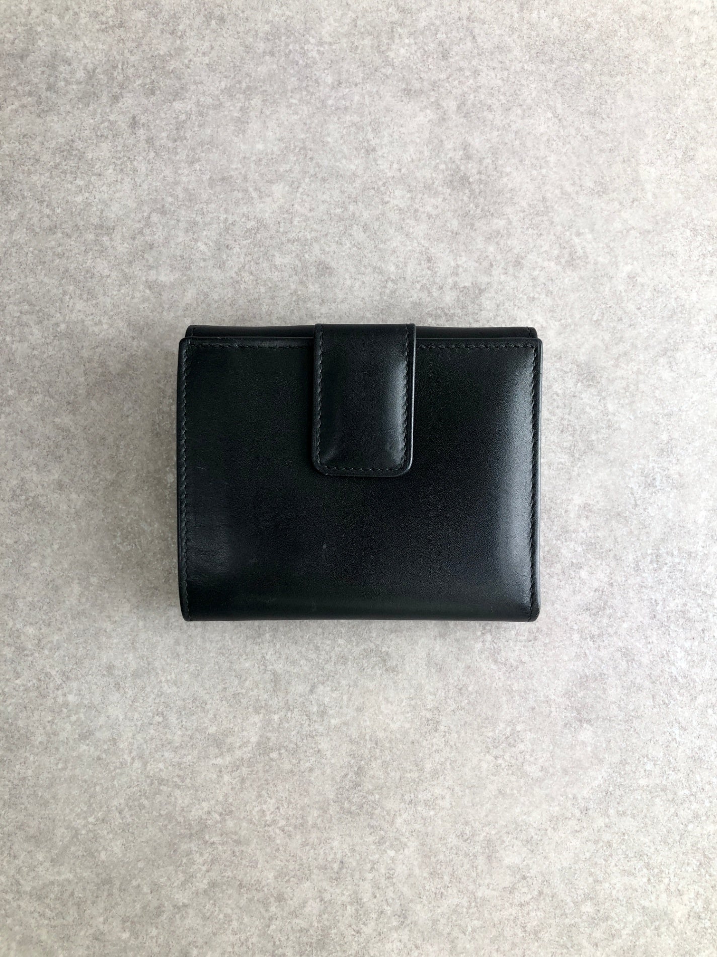 GUCCI 馬銜扣折疊錢包 黑色復古 2nycf8