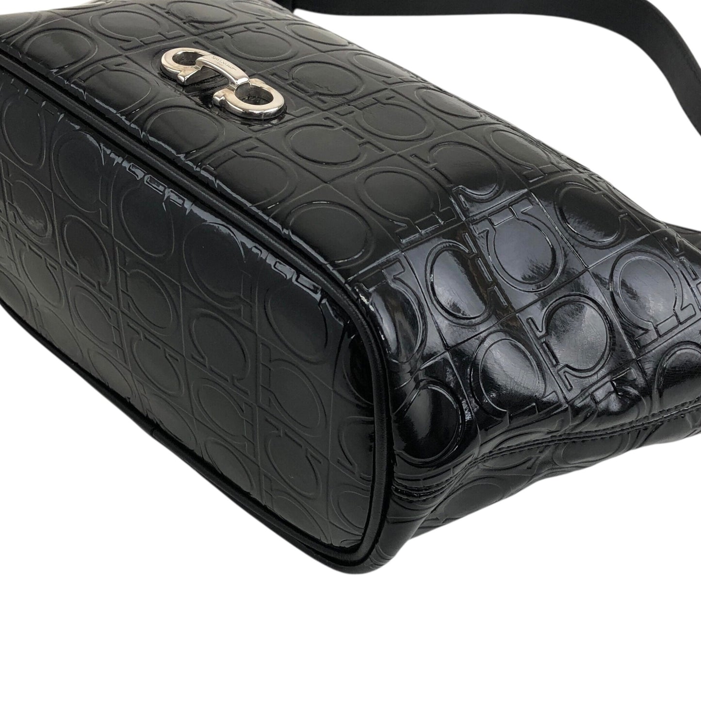 Salvatore Ferragamo Gancini Handbag Black Vintage 46khvf