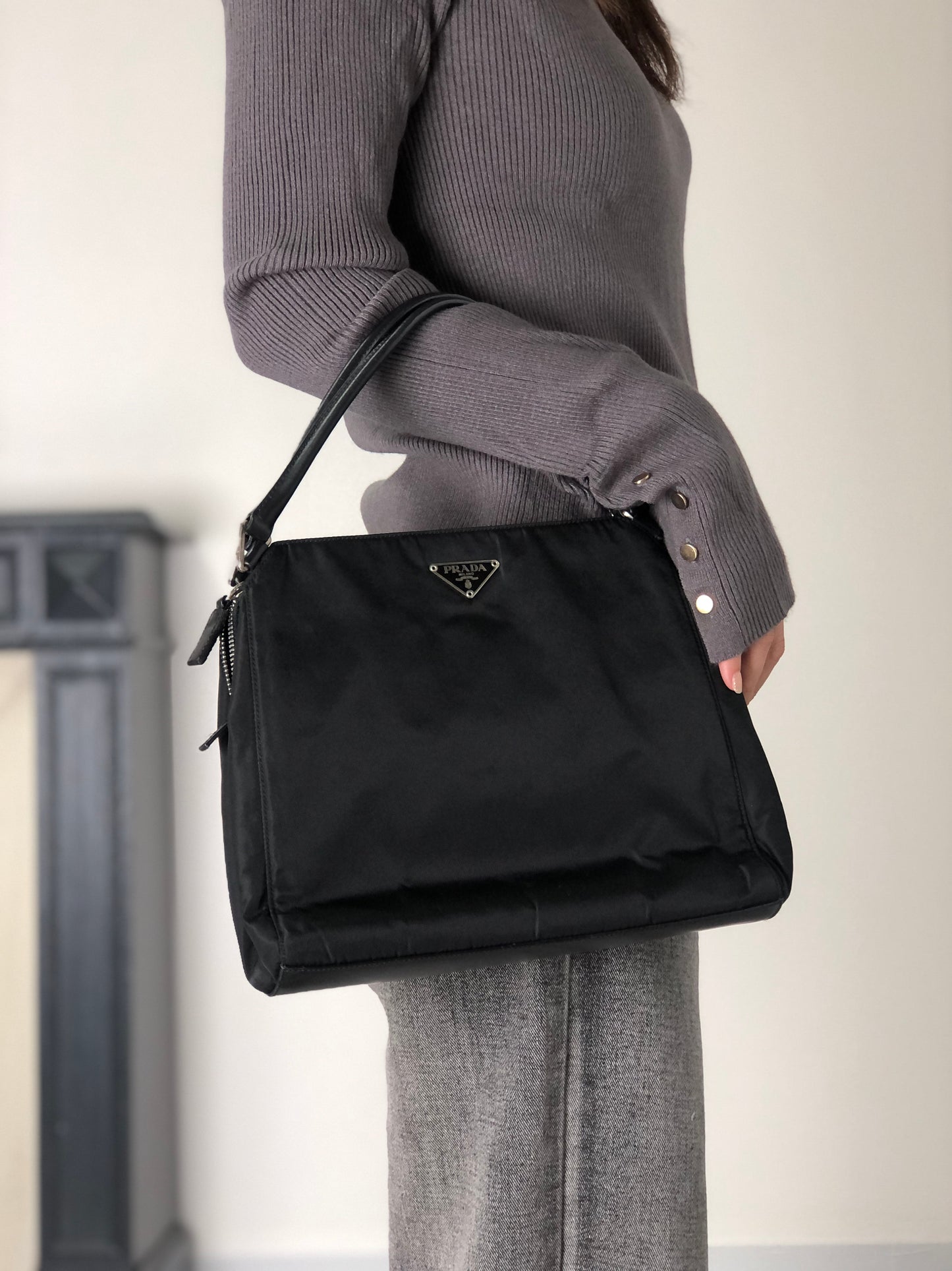 PRADA Tessuto Triangle Logo Handbag Black Vintage zzietj