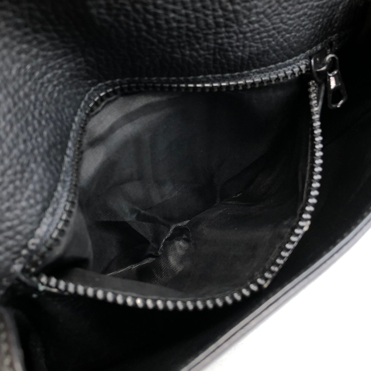 CELINE Circle Logo Shoulder bag Black Vintage bz4cv2