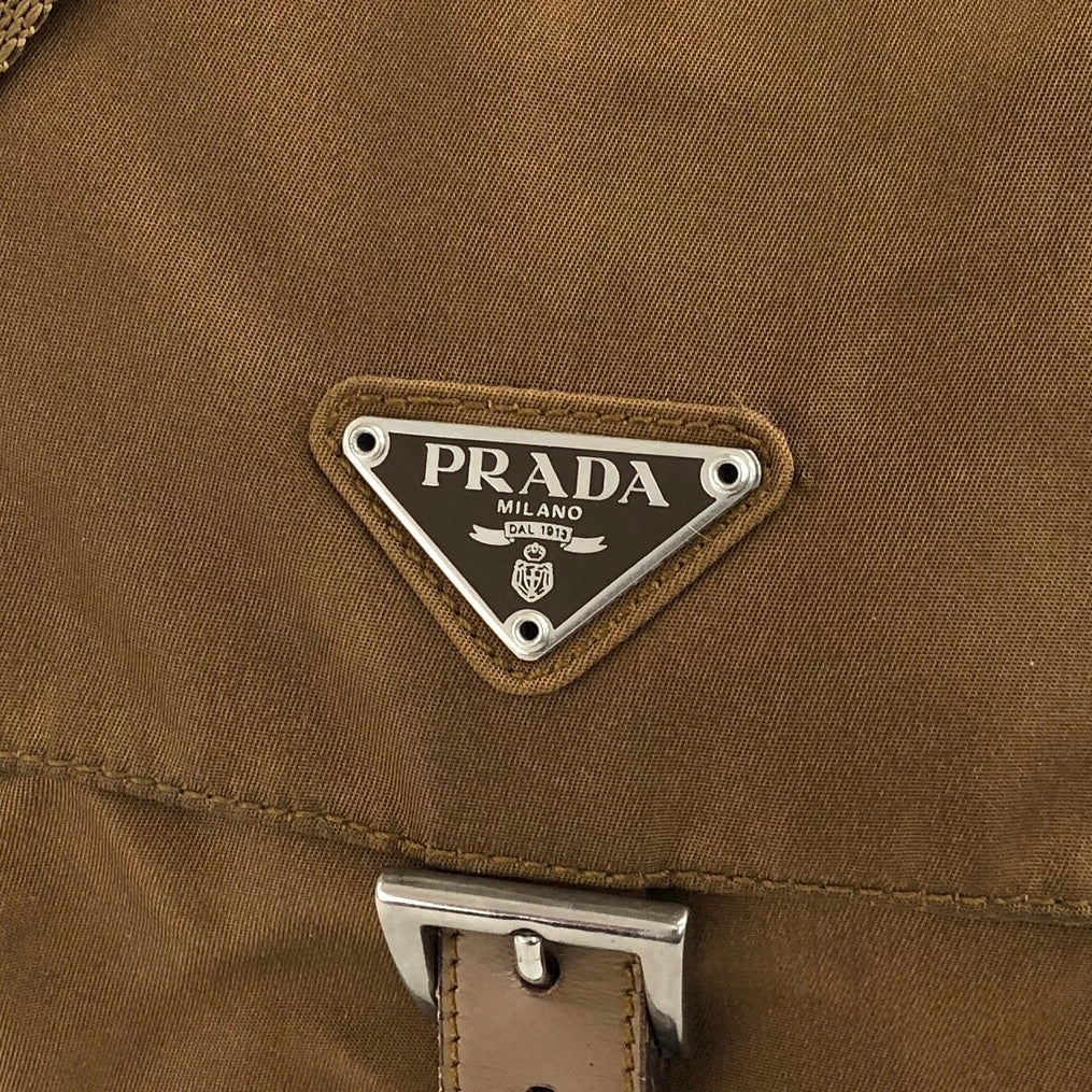PRADA 三角形標誌前扣單肩包棕色復古 j8zznk
