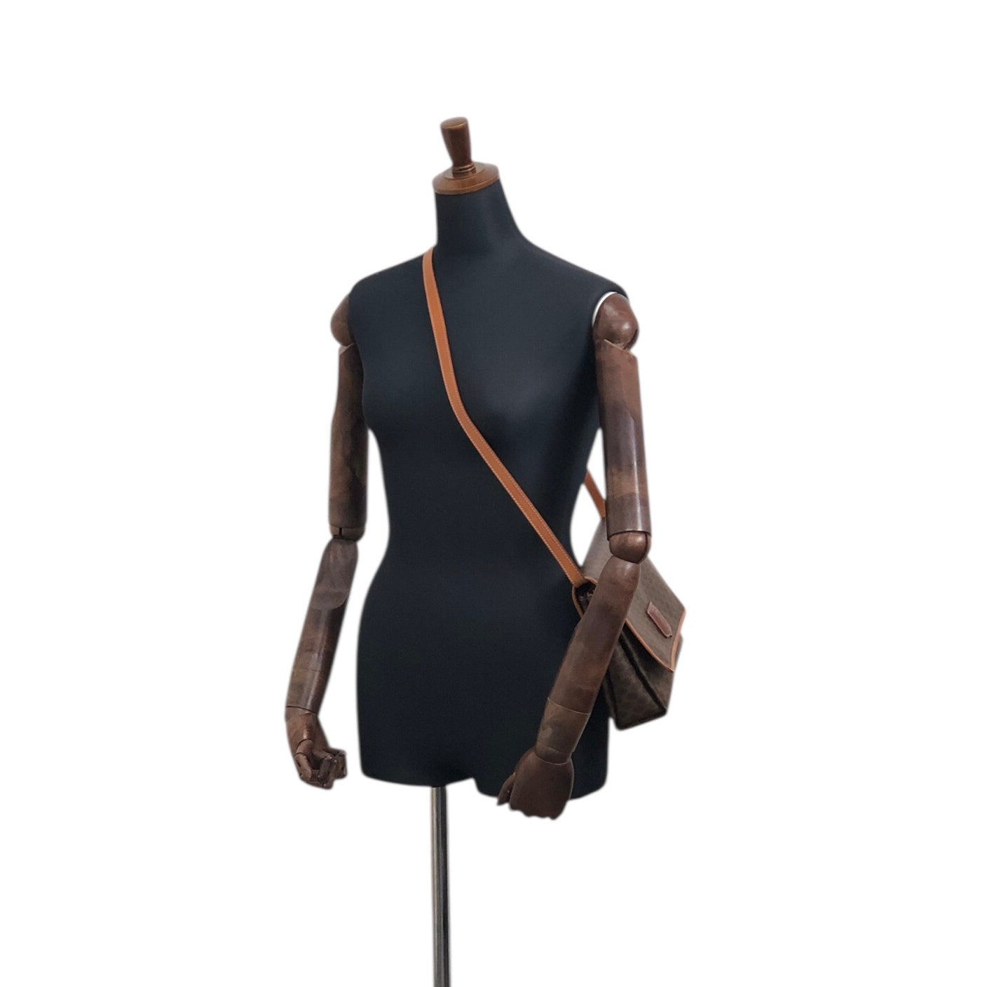 CELINE Macadam Blason Shoulder bag Brown Vintage fchn4d