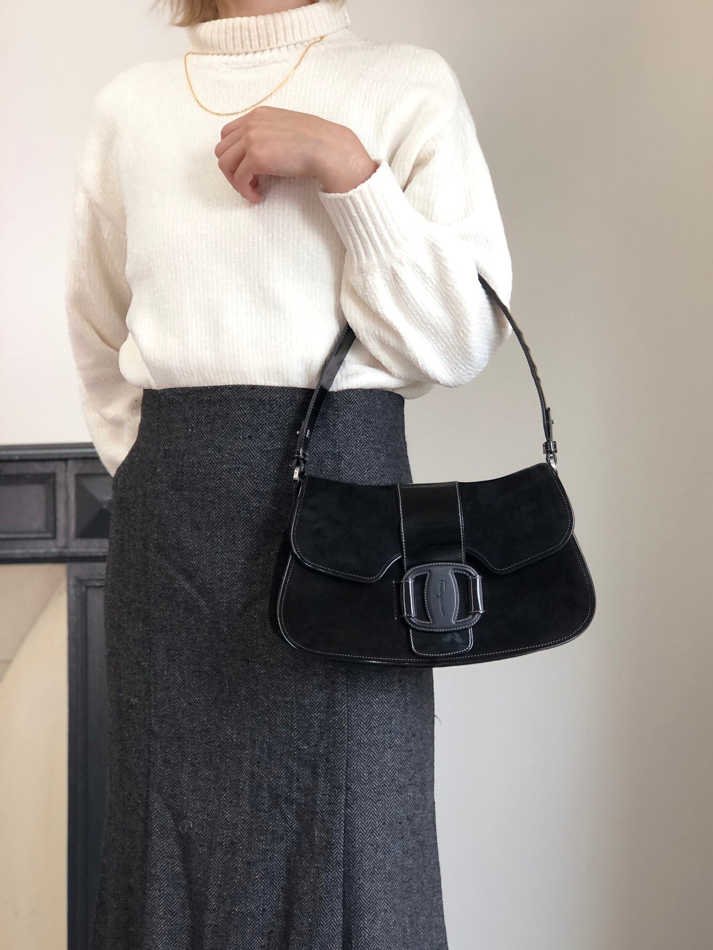 Salvatore Ferragamo Gancini Shoulder bag Black Vintage p6iss8