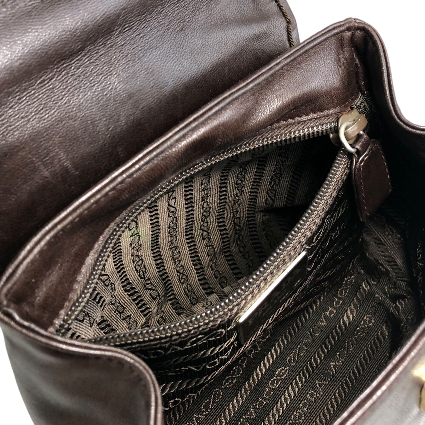 PRADA Logo Embossed Small Handbag Brown Vintage 5zhkhc