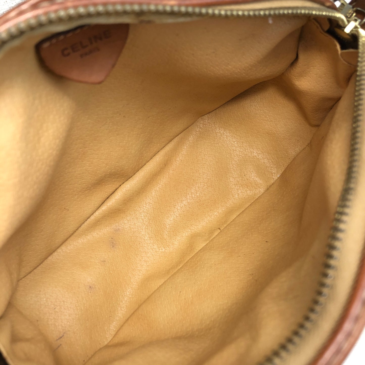 CELINE Macadam Blason Round Shoulder bag Brown Vintage 832m4p
