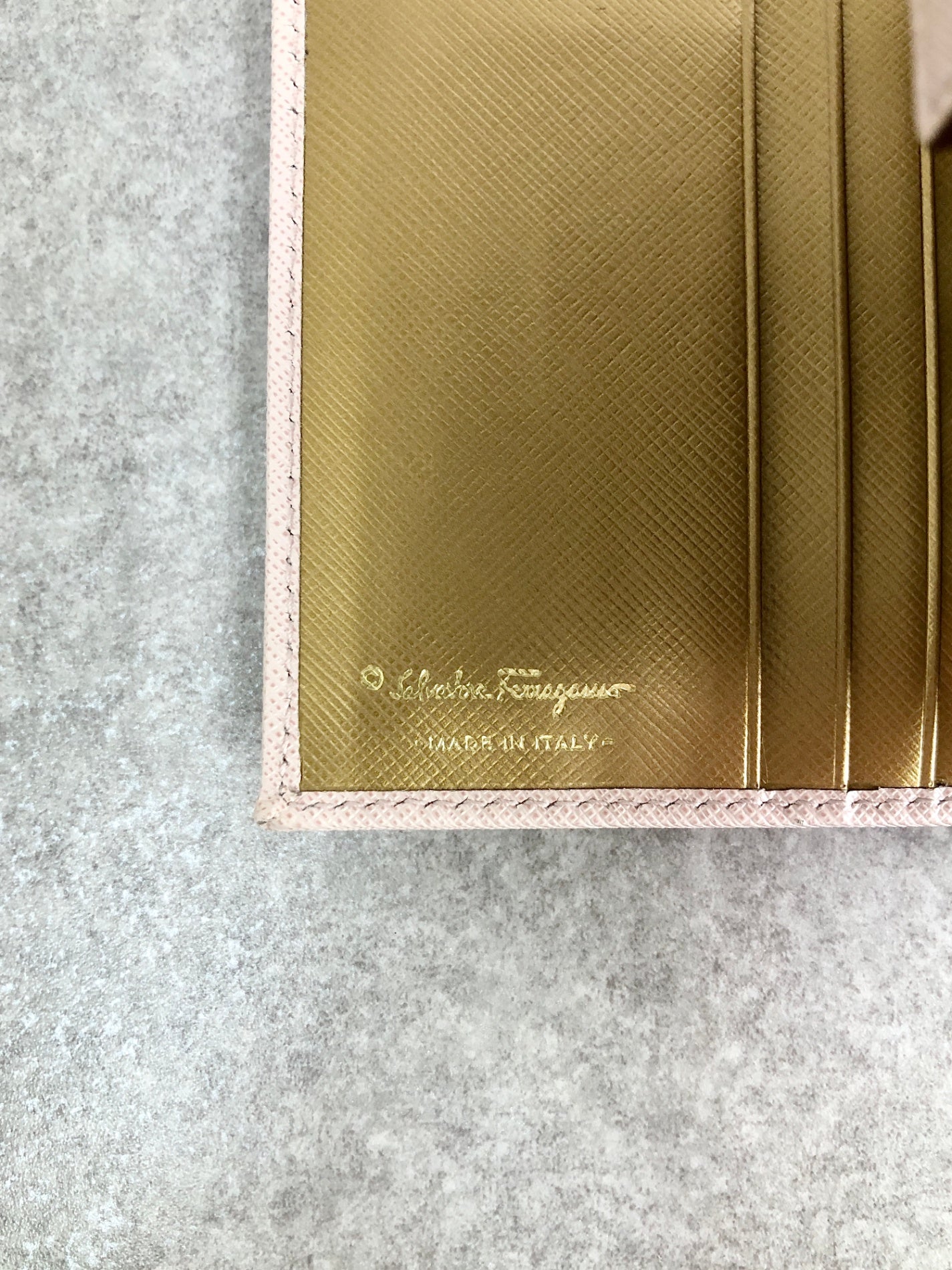 Salvatore Ferragamo Ribbon Motif Folded Wallet Pink Vintage 2yr6xk