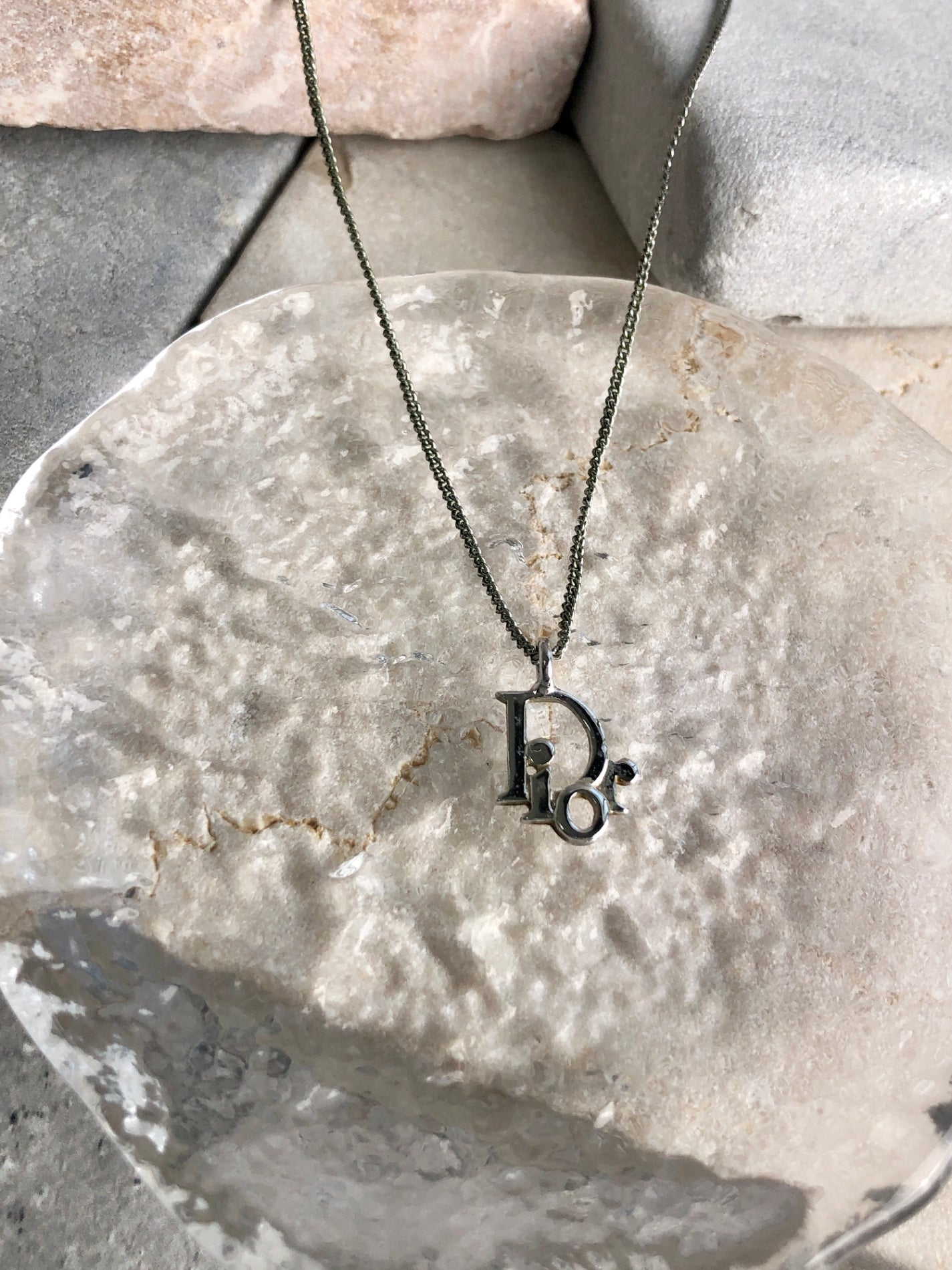 Christian Dior CD 標誌項鍊銀色復古 3ym4wx
