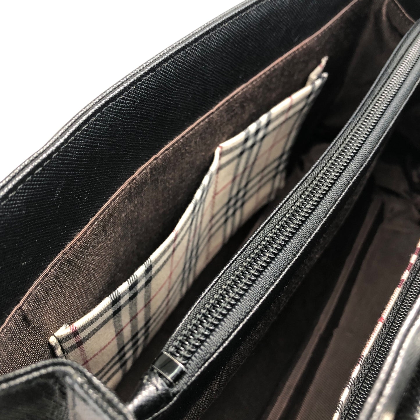 BURBERRY Logo Handbag Black Vintage 23ttty
