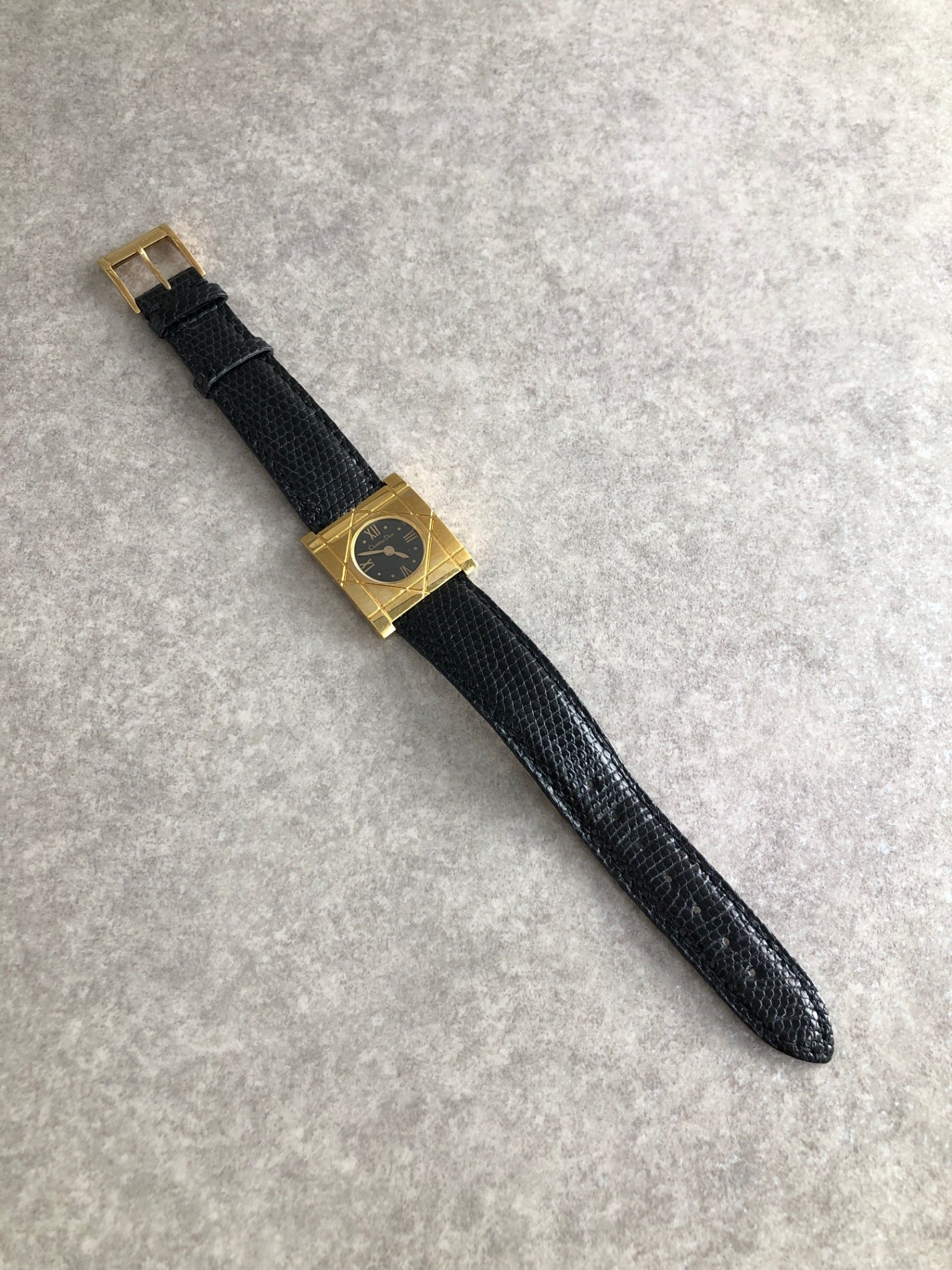 Christian Dior Cannage Quartz Watch Black d82-150 Vintage jbaiuk
