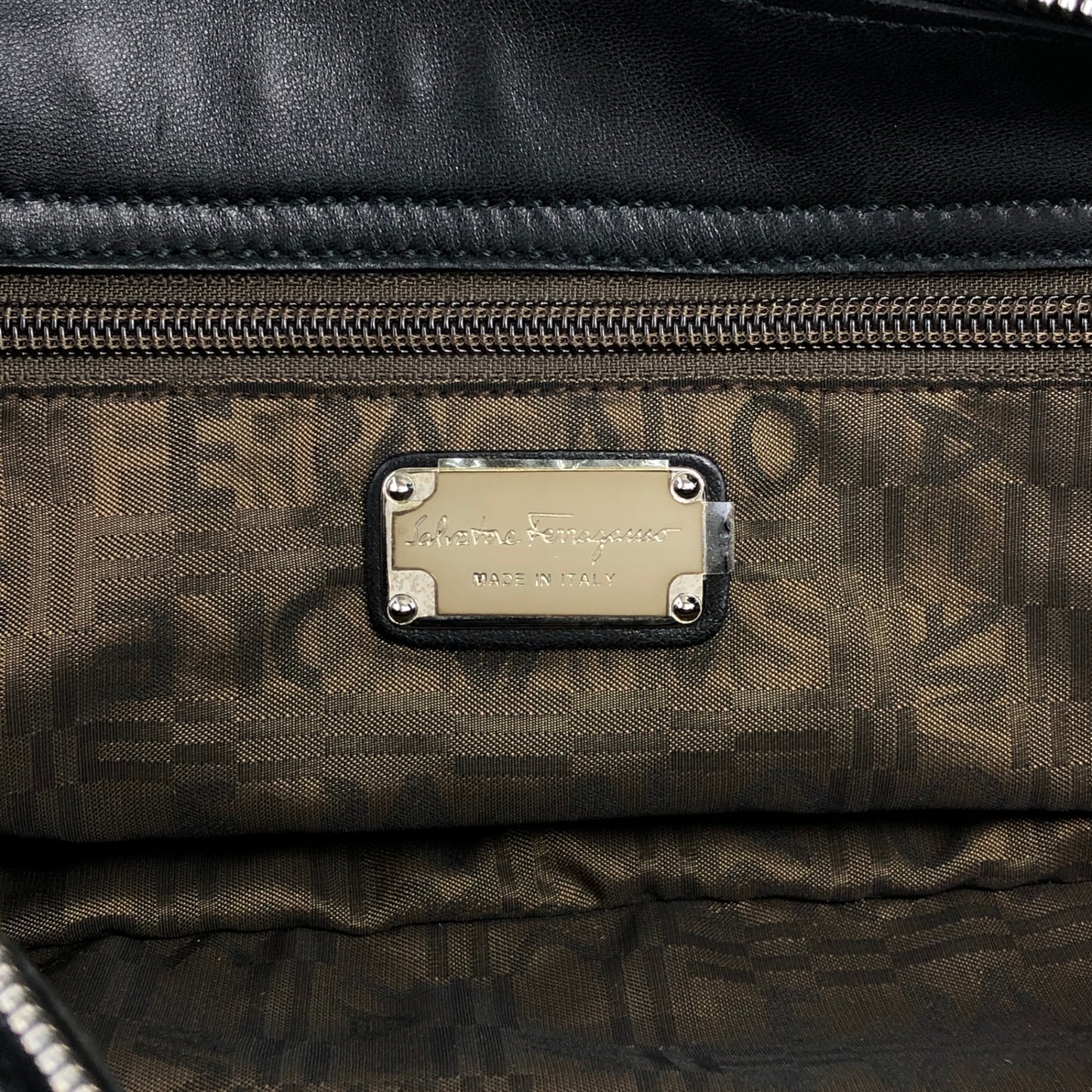 Salvatore Ferragamo Gancini Handbag Black Vintage ehywma