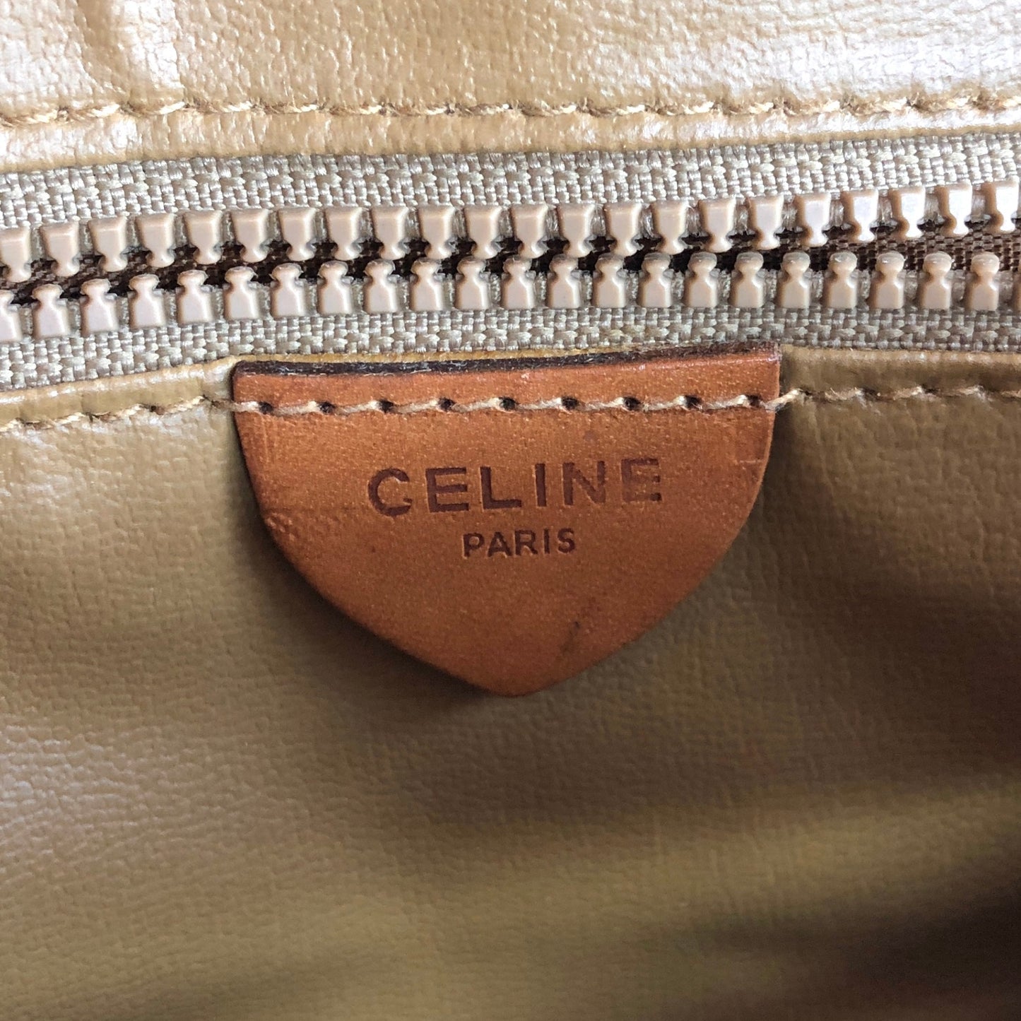 CELINE Macadam Blason Shoulder bag Beige Vintage hwdc65