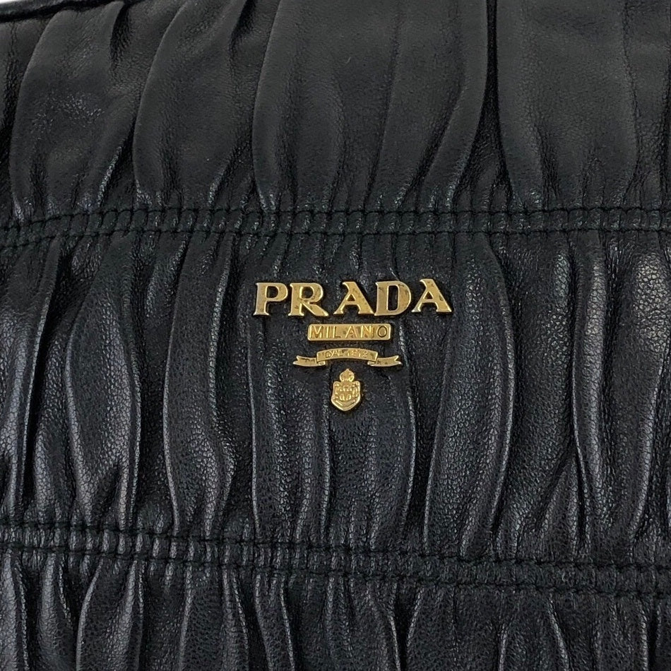 PRADA 標誌鏈條單肩包 黑色 復古 befgd4