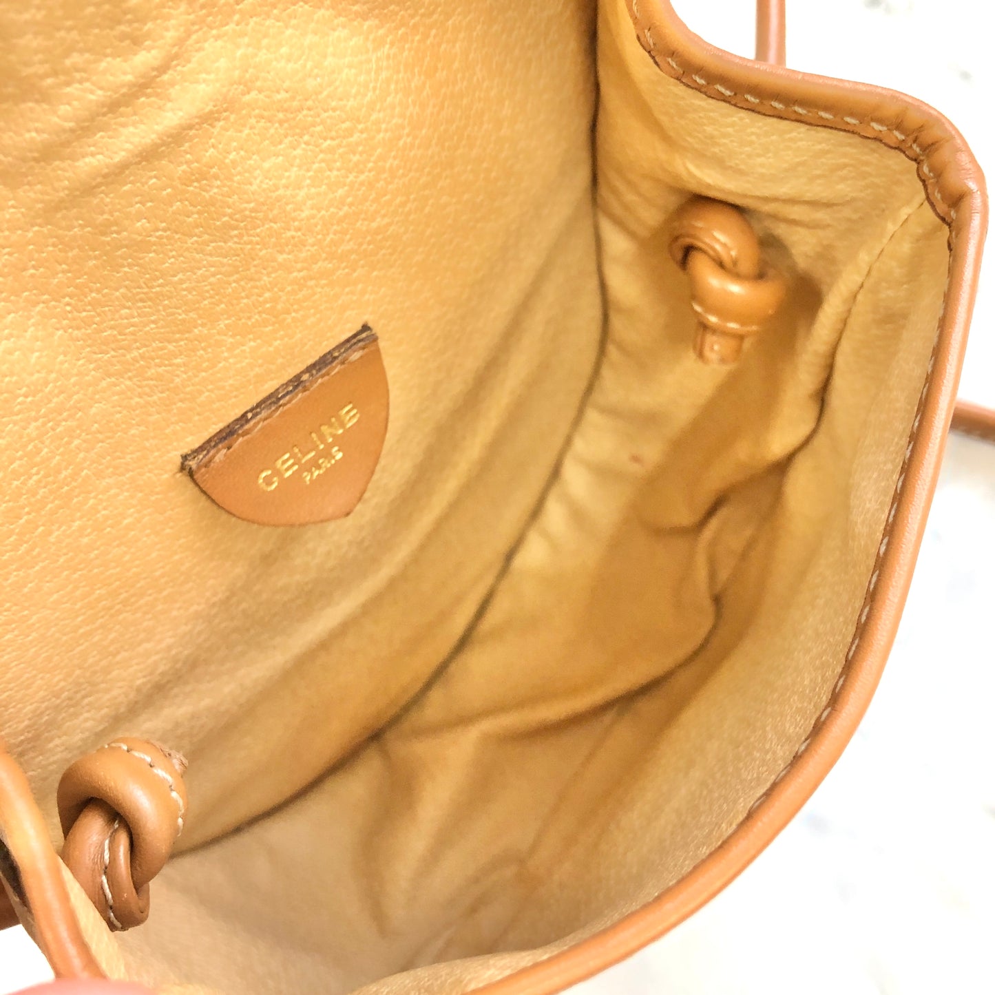 CELINE Macadam Blason Logo Round Macadam PVC Leather Small Shoulder bag Brown Vintage uvtx7g
