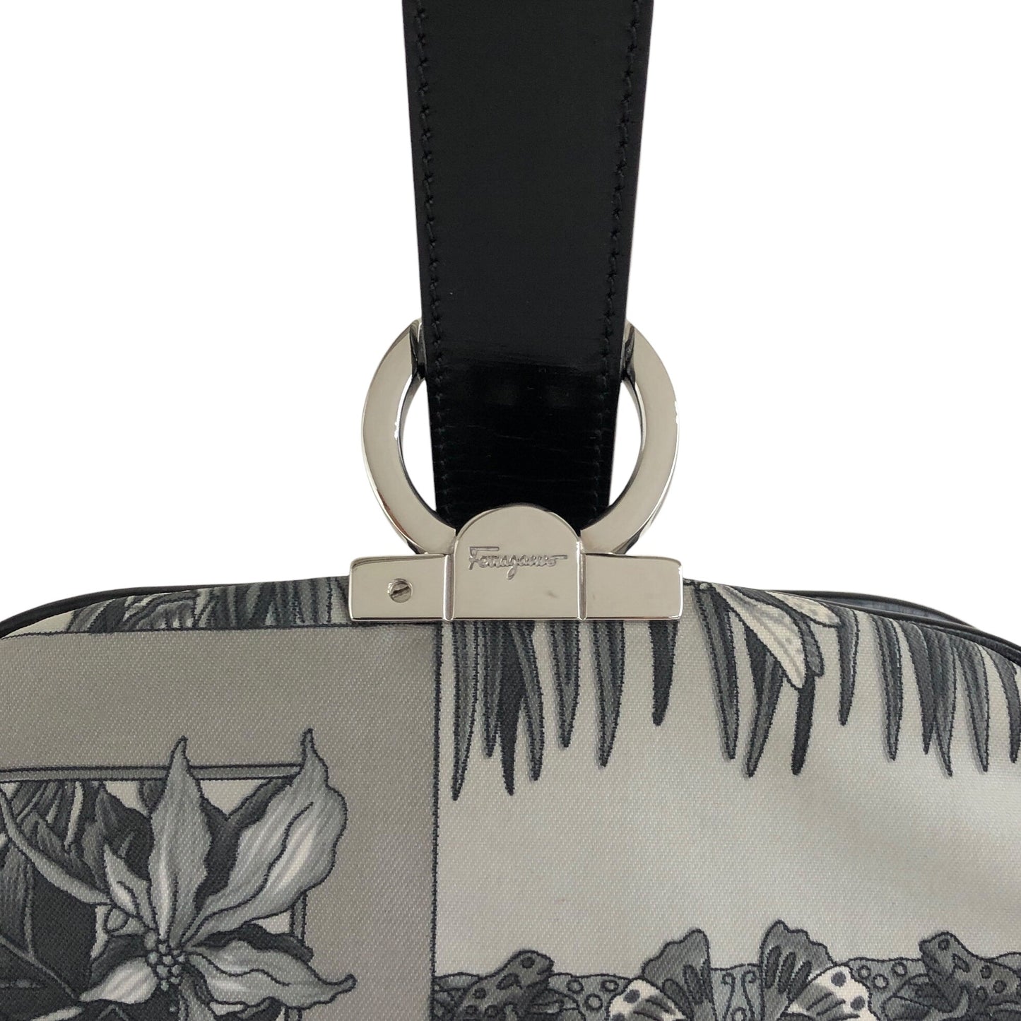 Salvatore Ferragamo Gancini Small Handbag Gray Vintage cr22rg