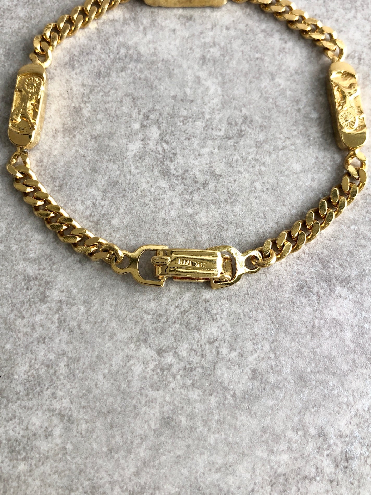 CELINE Horse Carriage Bracelet Gold Vintage reb2u4