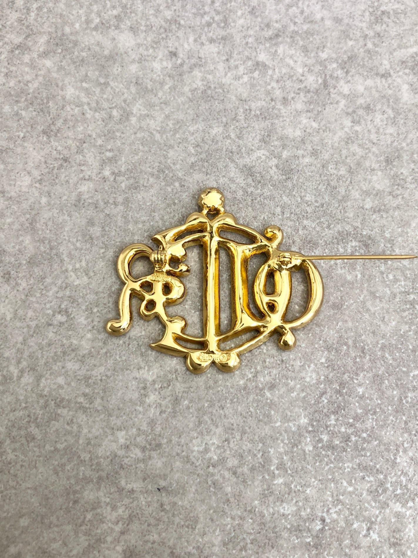 Christian Dior 徽章水鑽胸針金色復古 zsia4m