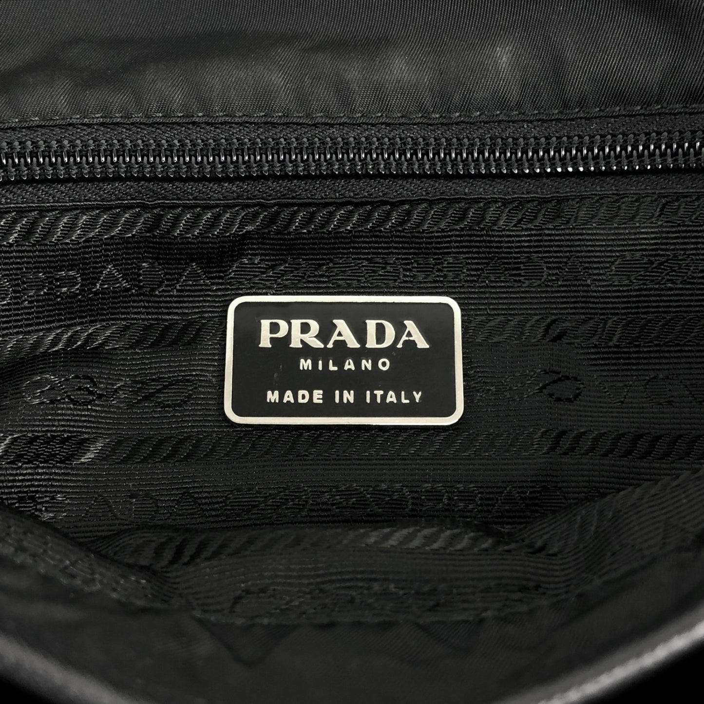 PRADA Triangle Logo Shoulder bag Black Vintage yp8wu5