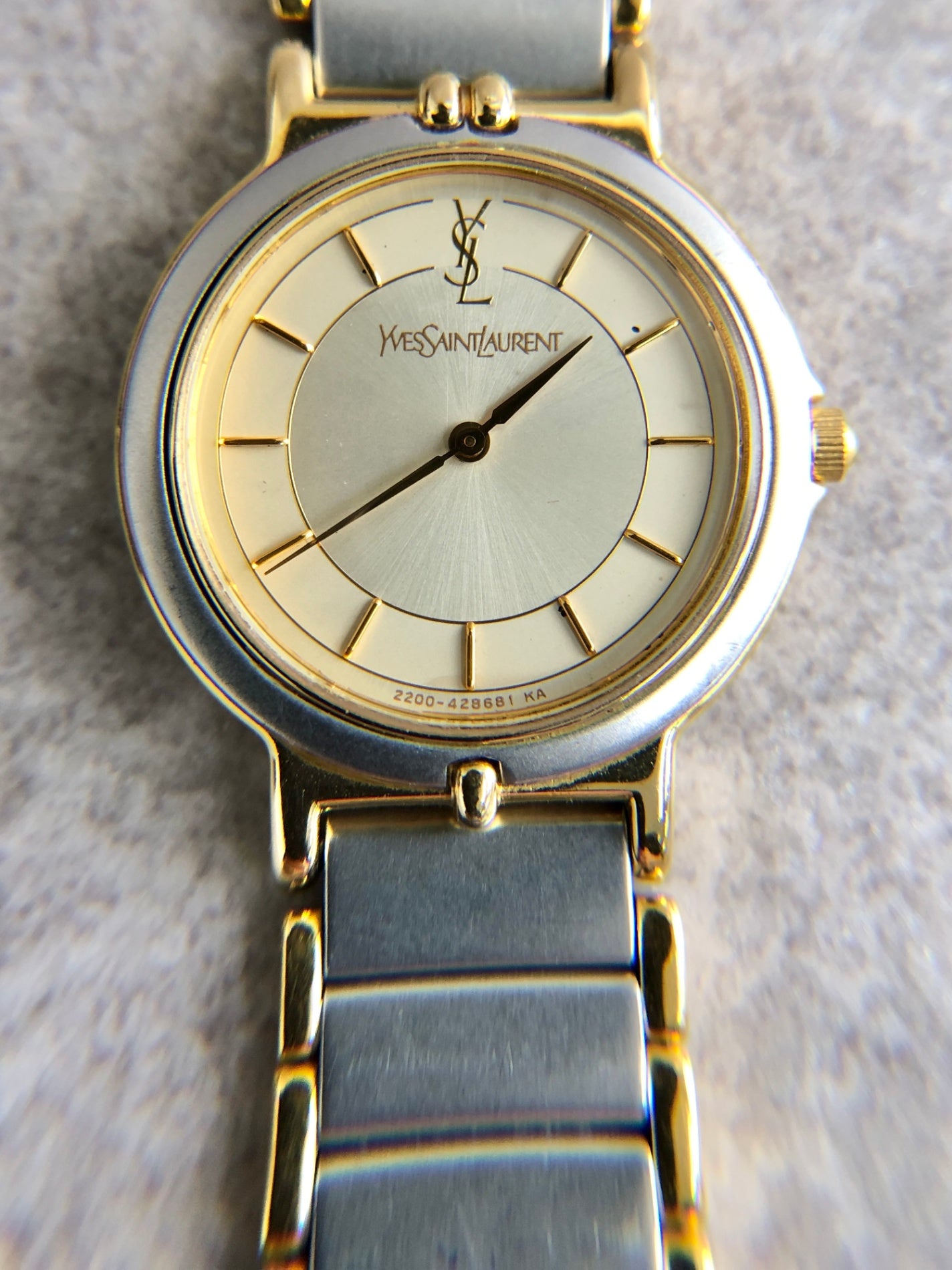 Yves Saint Laurent YSL Logo Quartz Watch Silver×Gold Vintage cxgd6h