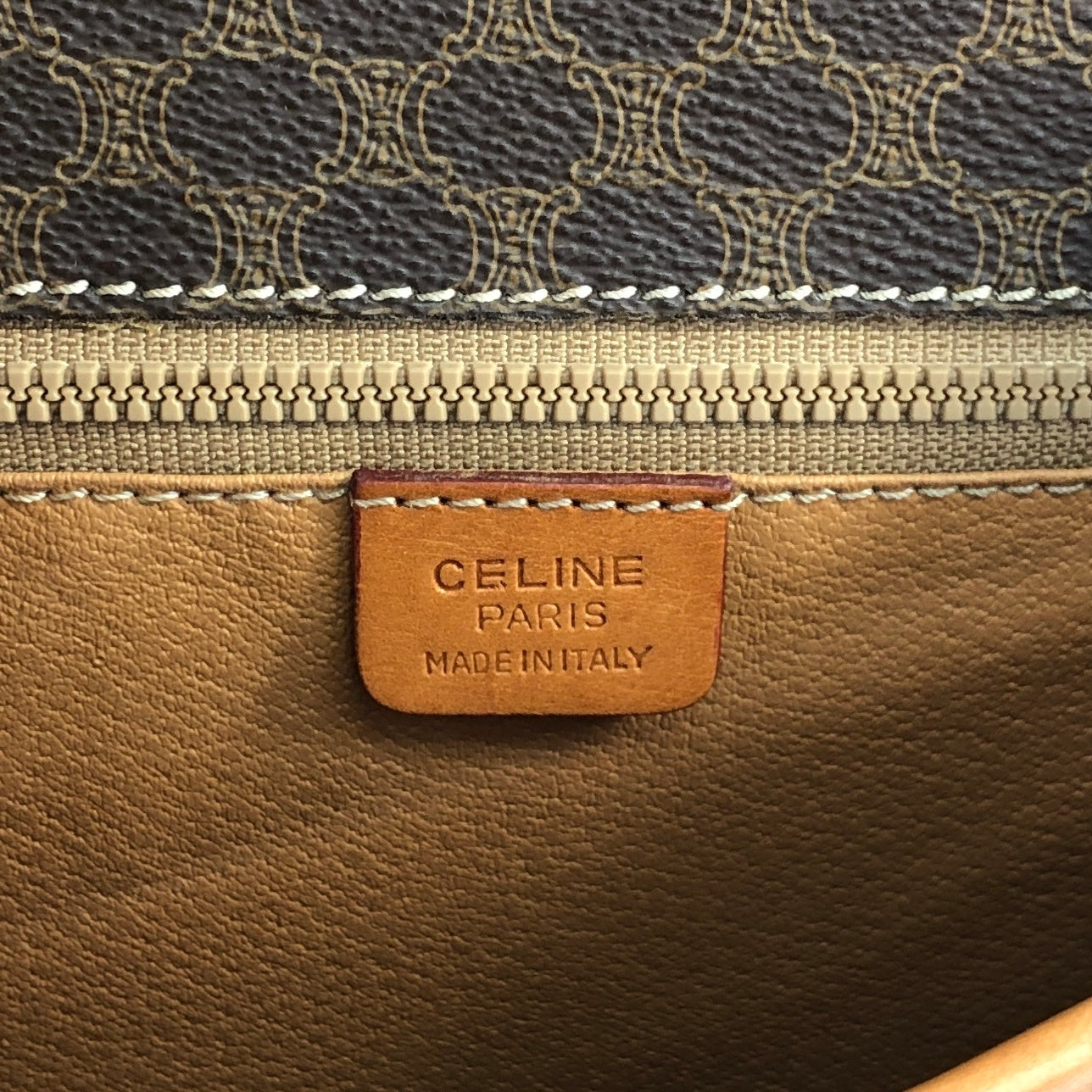CELINE Macadam Front Buckle Shoulder bag Brown Vintage h4fac7