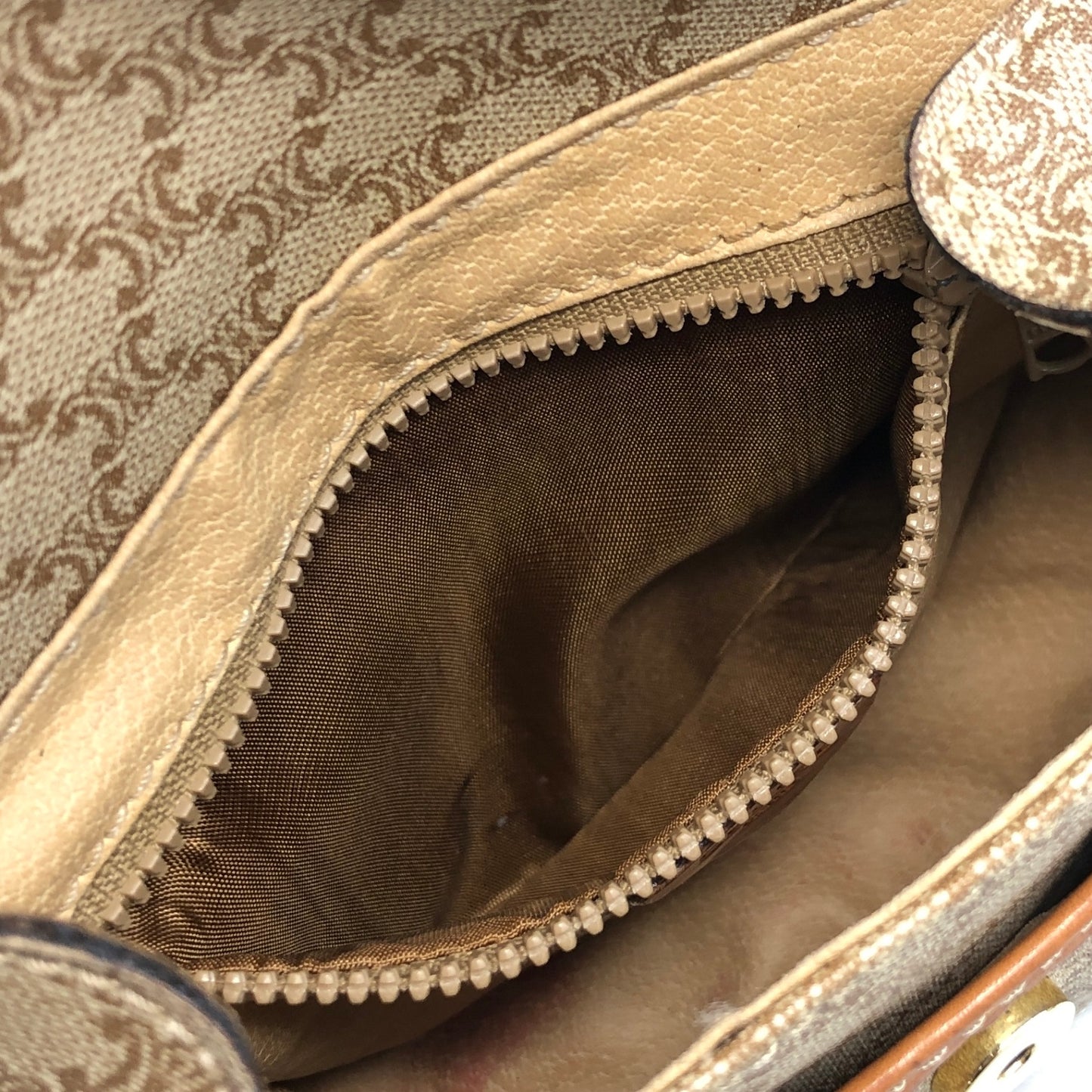 CELINE Macadam Tassel Shoulder bag Beige Vintage fiyr3c