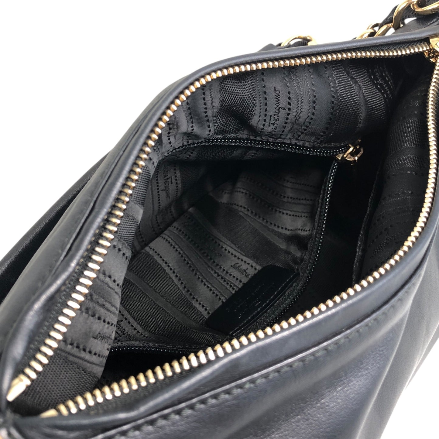 Salvatore Ferragamo Vala Ribbon Chain Shoulder bag Black Vintage j65jf8
