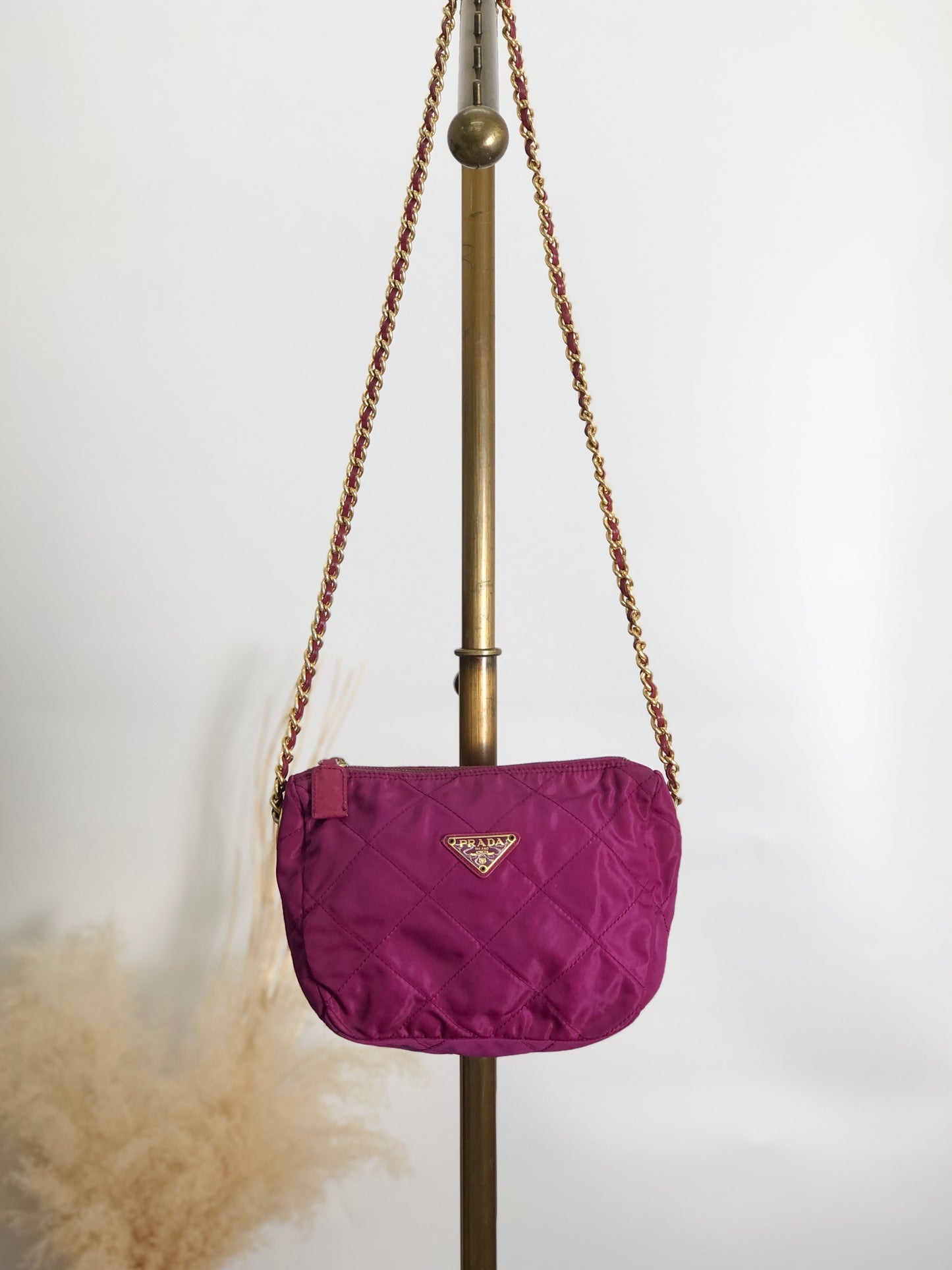 PRADA Triangle Logo Chain Shoulder bag Purple Vintage brs8wn